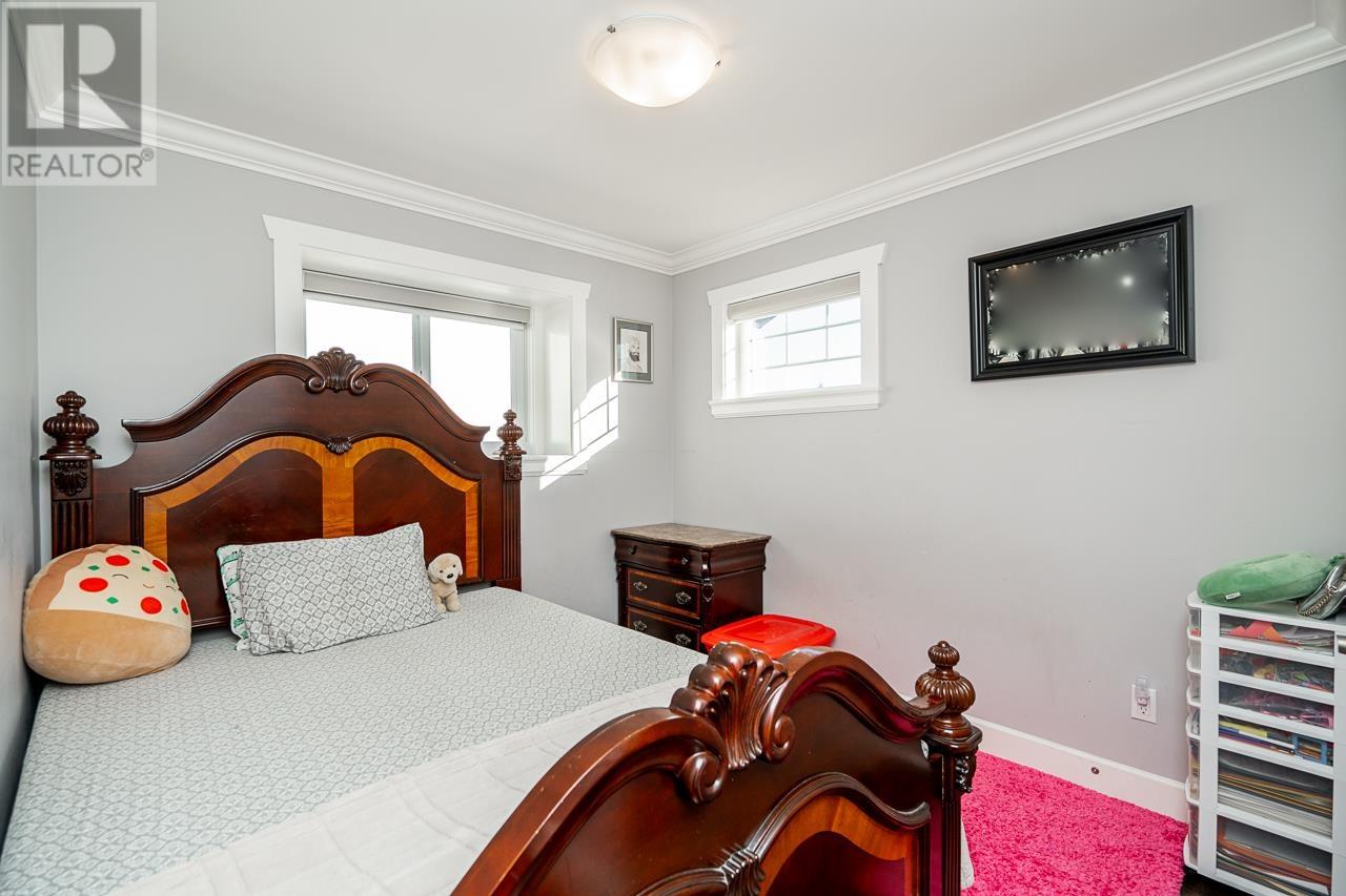 7919 11th Avenue, Burnaby, British Columbia  V3N 2N5 - Photo 27 - R2957462