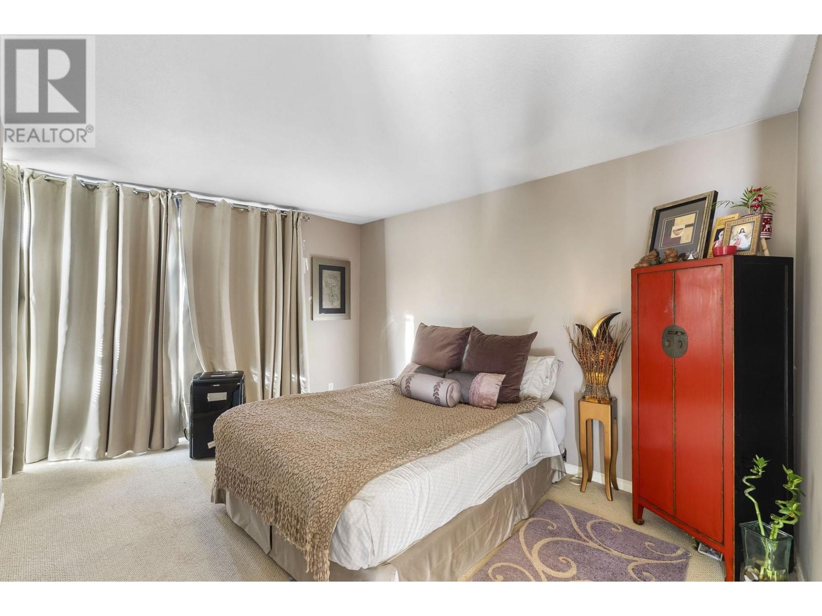 Listing Picture 21 of 33 : 312 8450 JELLICOE STREET, Vancouver / 溫哥華 - 魯藝地產 Yvonne Lu Group - MLS Medallion Club Member