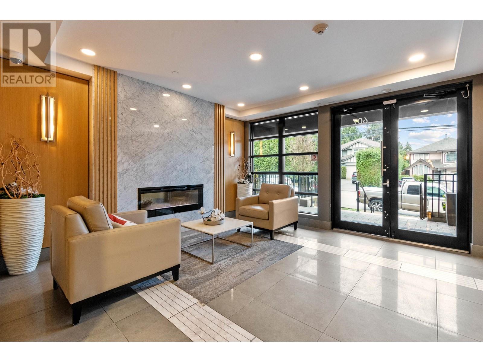 310 607 Cottonwood Avenue, Coquitlam, British Columbia V3J 0H1 - Photo 2 - R2958094