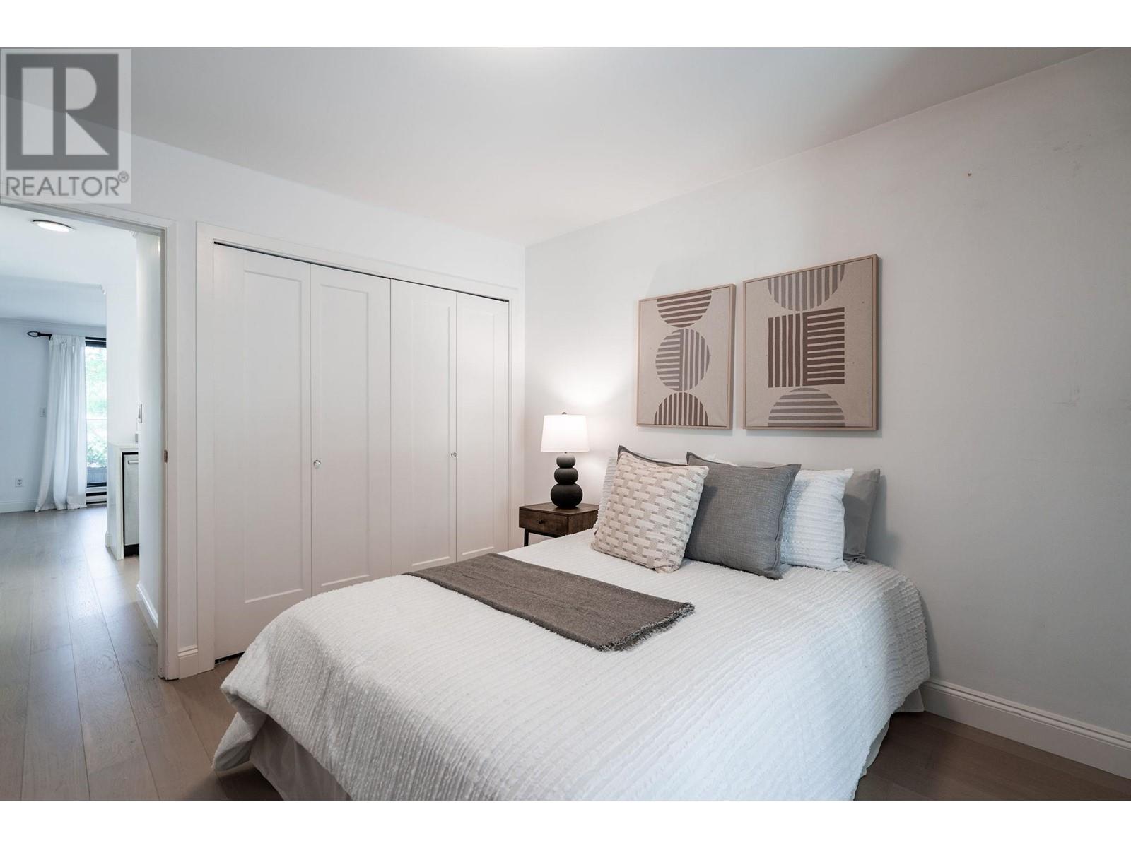 Listing Picture 34 of 40 : 204 1005 W 7TH AVENUE, Vancouver / 溫哥華 - 魯藝地產 Yvonne Lu Group - MLS Medallion Club Member