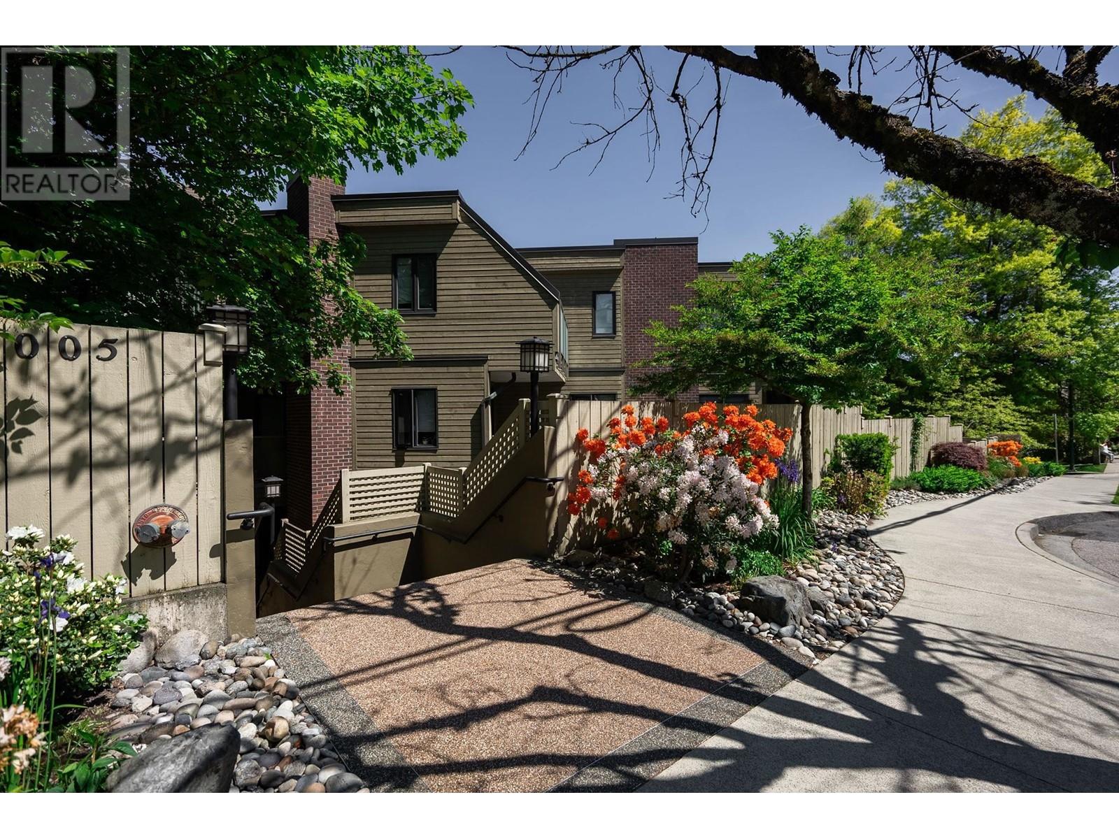 Listing Picture 39 of 40 : 204 1005 W 7TH AVENUE, Vancouver / 溫哥華 - 魯藝地產 Yvonne Lu Group - MLS Medallion Club Member