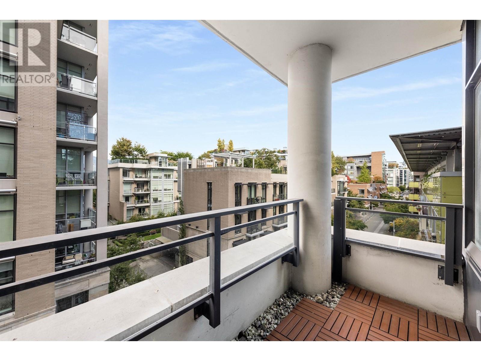 Listing Picture 15 of 27 : 510 181 W 1ST AVENUE, Vancouver / 溫哥華 - 魯藝地產 Yvonne Lu Group - MLS Medallion Club Member