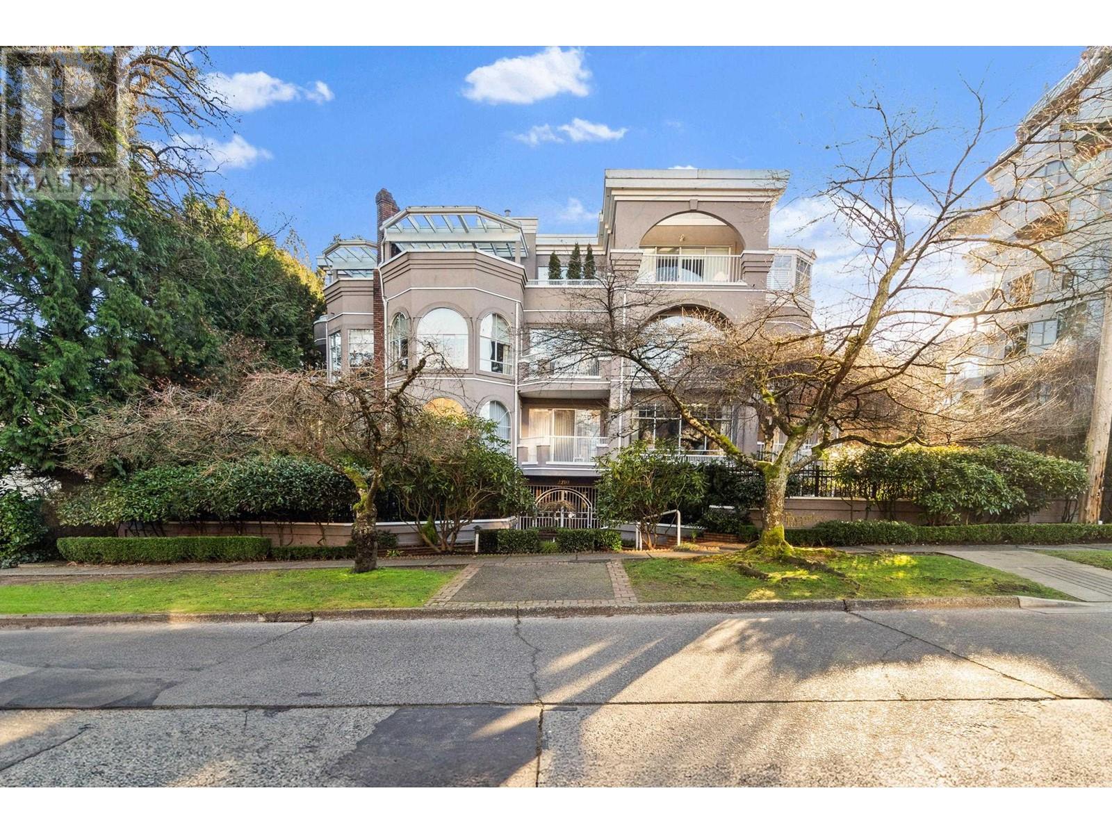 303 2210 W 40th Avenue, Vancouver, British Columbia  V6M 1W6 - Photo 1 - R2958142