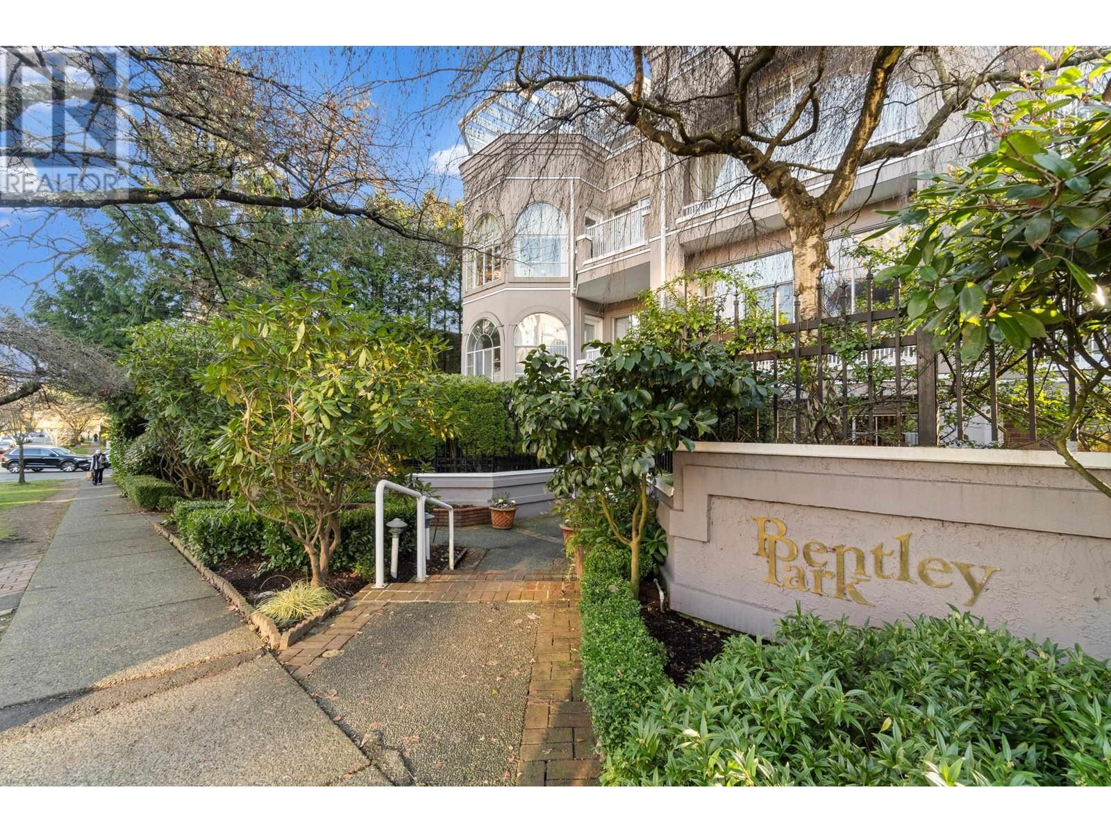 303 2210 W 40th Avenue, Vancouver, British Columbia  V6M 1W6 - Photo 2 - R2958142