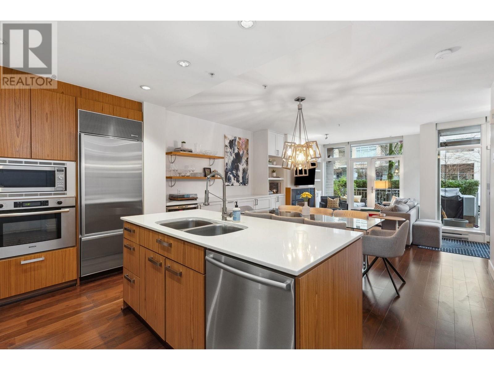 1689 W 8th Avenue, Vancouver, British Columbia  V6J 1T8 - Photo 5 - R2958147