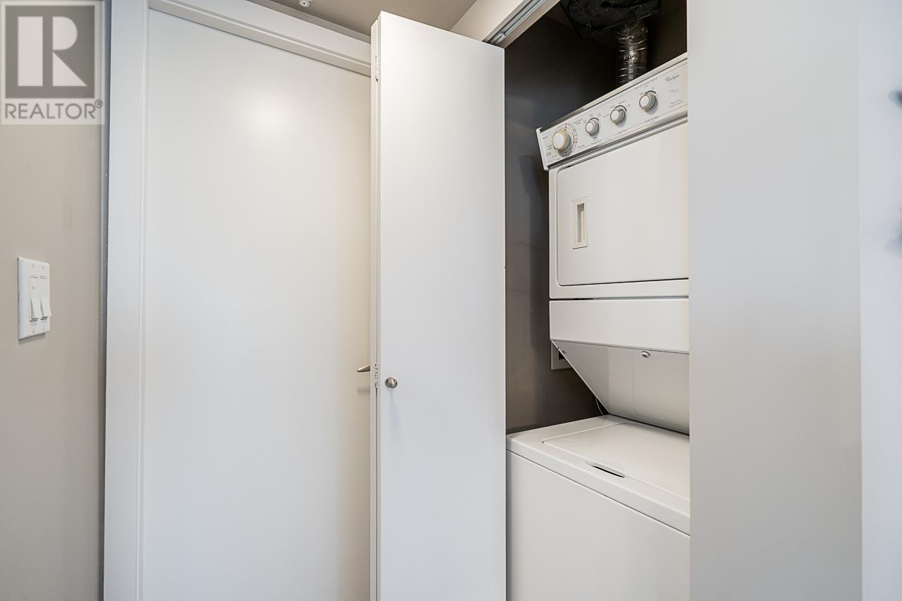 Listing Picture 20 of 32 : 1904 4118 DAWSON STREET, Burnaby / 本拿比 - 魯藝地產 Yvonne Lu Group - MLS Medallion Club Member