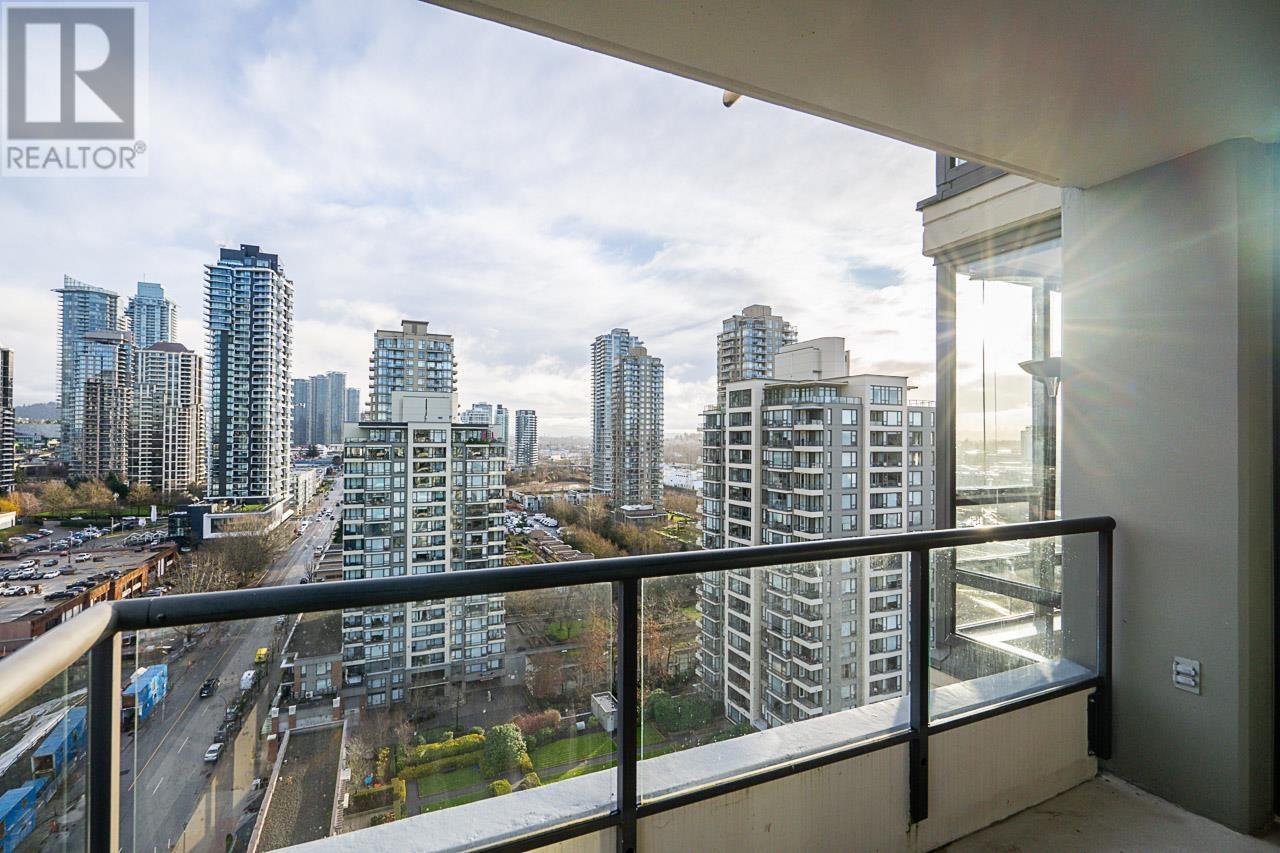 Listing Picture 22 of 32 : 1904 4118 DAWSON STREET, Burnaby / 本拿比 - 魯藝地產 Yvonne Lu Group - MLS Medallion Club Member