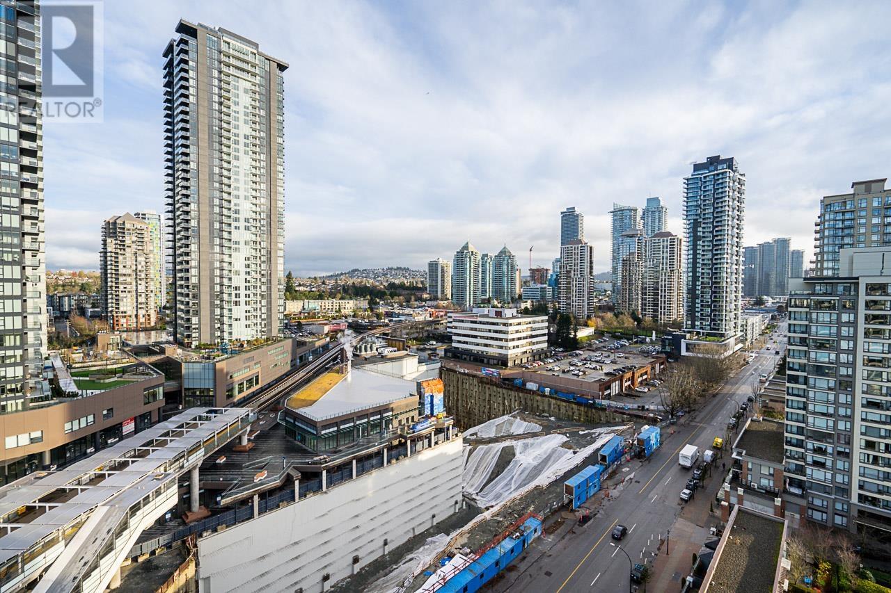 Listing Picture 23 of 32 : 1904 4118 DAWSON STREET, Burnaby / 本拿比 - 魯藝地產 Yvonne Lu Group - MLS Medallion Club Member