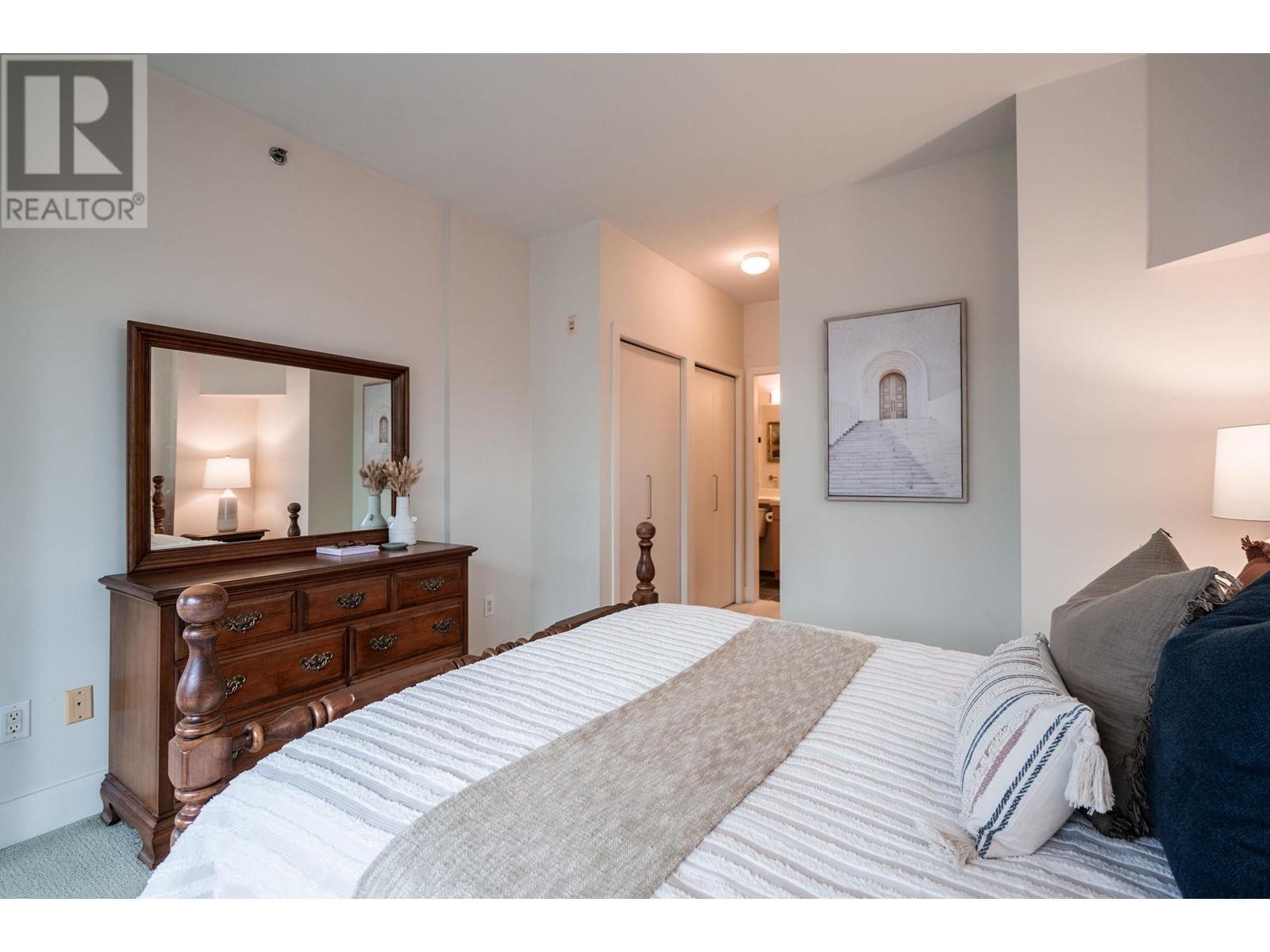 Listing Picture 22 of 38 : 210 2655 CRANBERRY DRIVE, Vancouver / 溫哥華 - 魯藝地產 Yvonne Lu Group - MLS Medallion Club Member