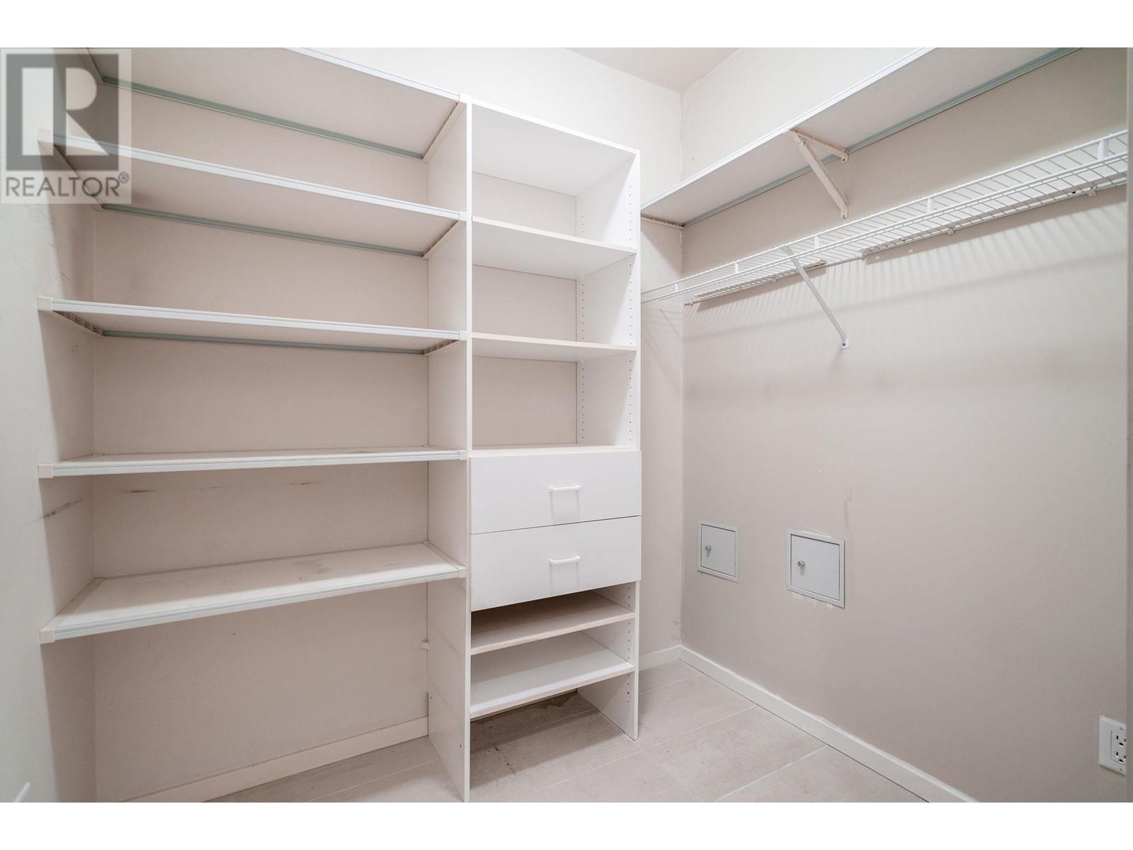 Listing Picture 34 of 38 : 210 2655 CRANBERRY DRIVE, Vancouver / 溫哥華 - 魯藝地產 Yvonne Lu Group - MLS Medallion Club Member