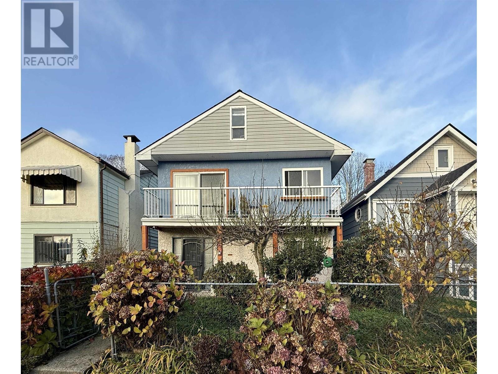 3569 E GEORGIA STREET, Vancouver