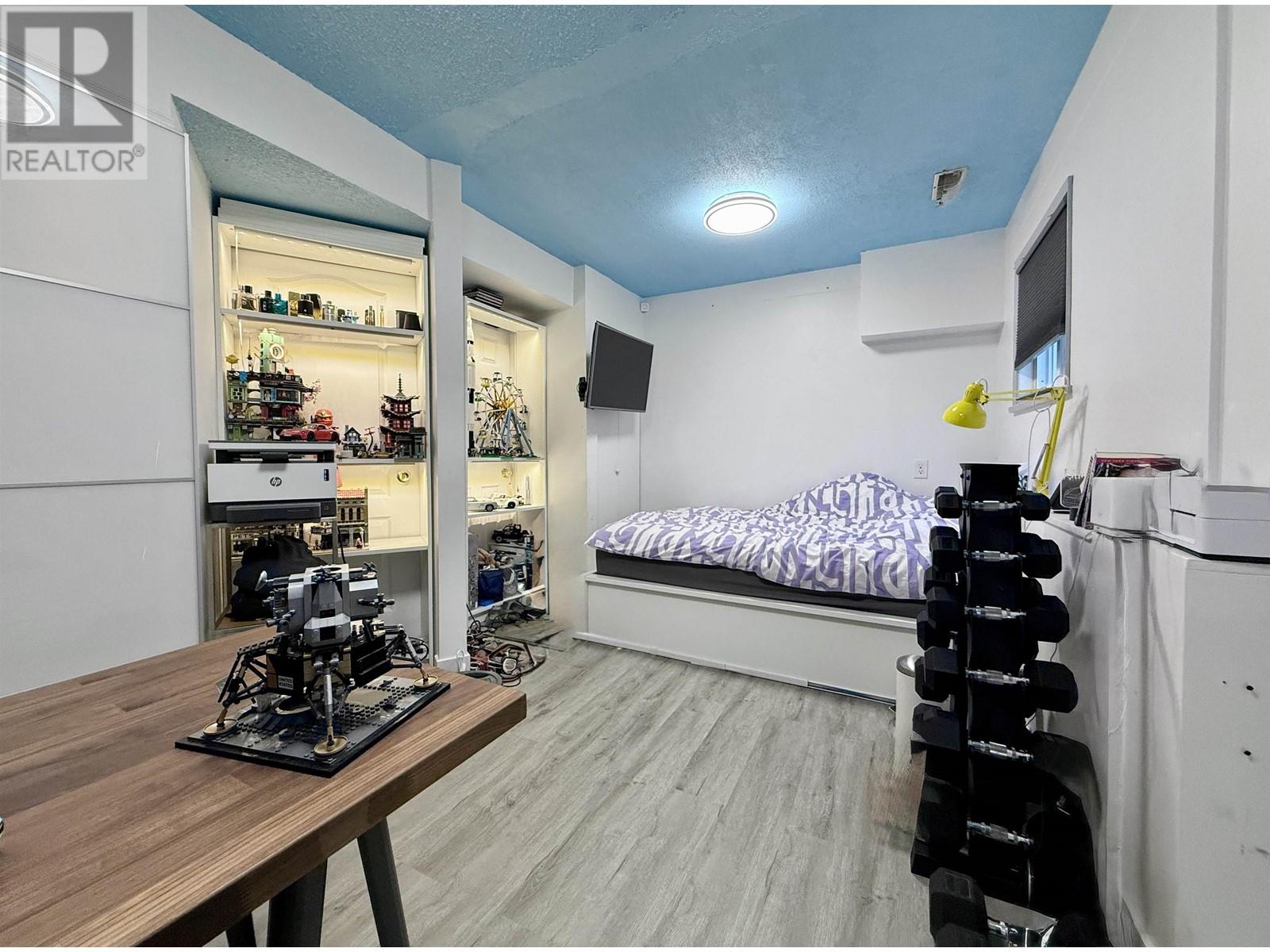 Listing Picture 14 of 22 : 3569 E GEORGIA STREET, Vancouver / 溫哥華 - 魯藝地產 Yvonne Lu Group - MLS Medallion Club Member