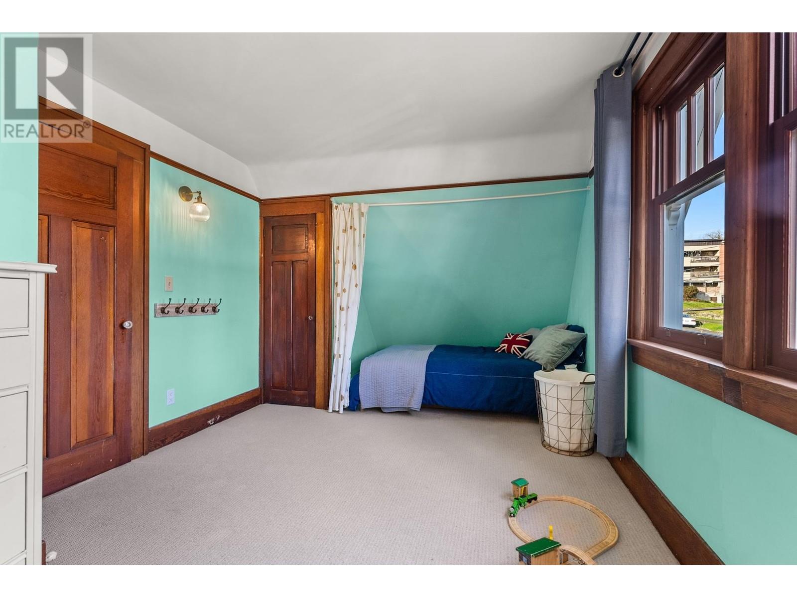 316 Eleventh Street, New Westminster, British Columbia  V3M 4E2 - Photo 25 - R2958169