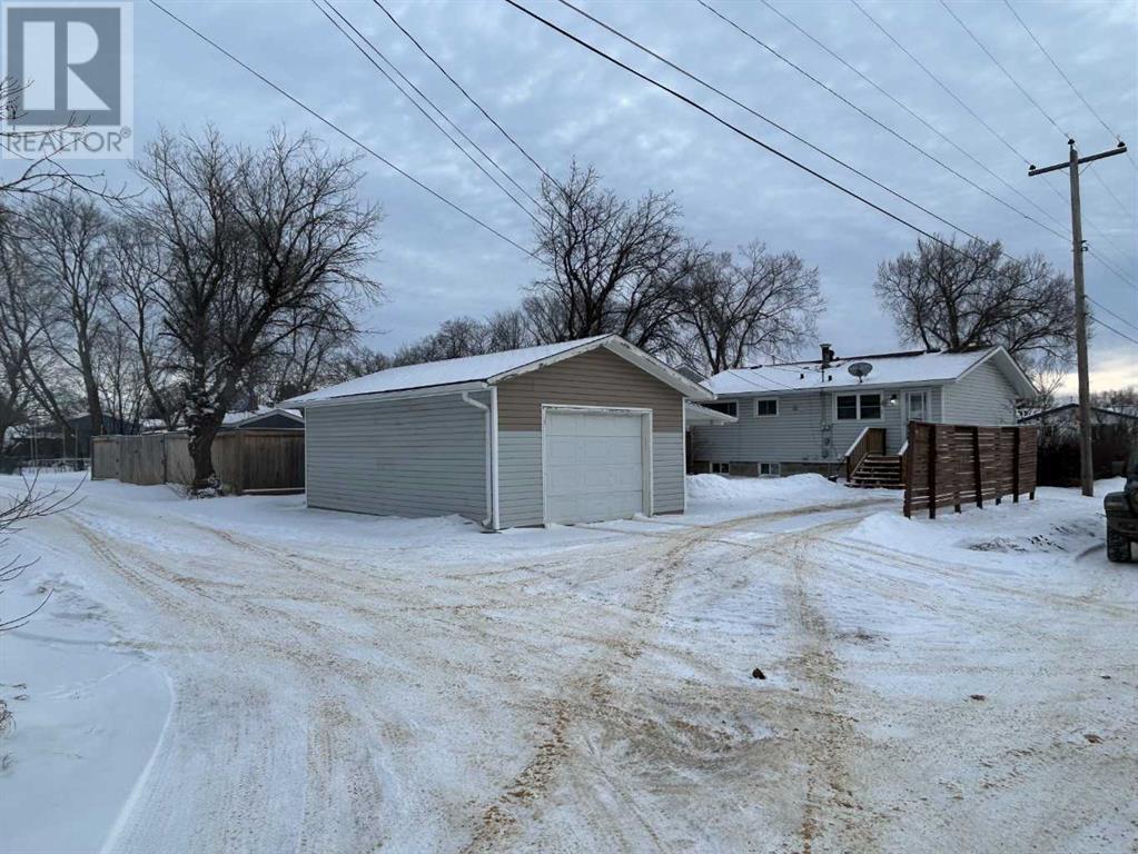 4444 51 Avenue, High Prairie, Alberta  T0G 1E0 - Photo 3 - A2188325