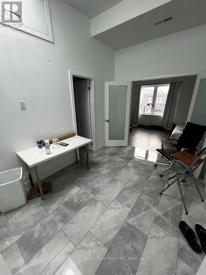 1375 Bathurst Street, Toronto, Ontario  M5R 3H8 - Photo 6 - C11932792
