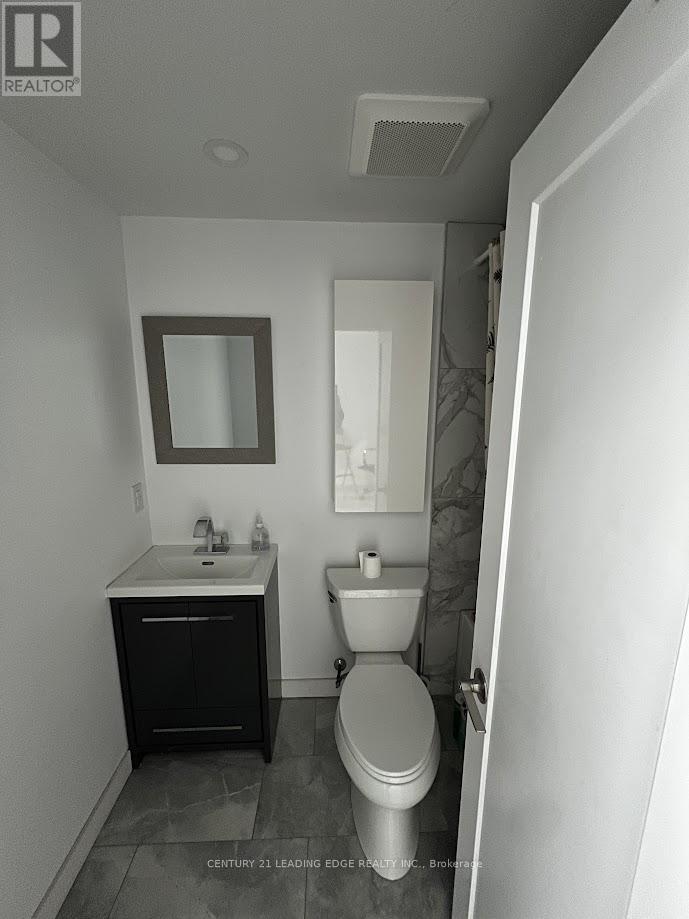 1375 Bathurst Street, Toronto, Ontario  M5R 3H8 - Photo 7 - C11932792