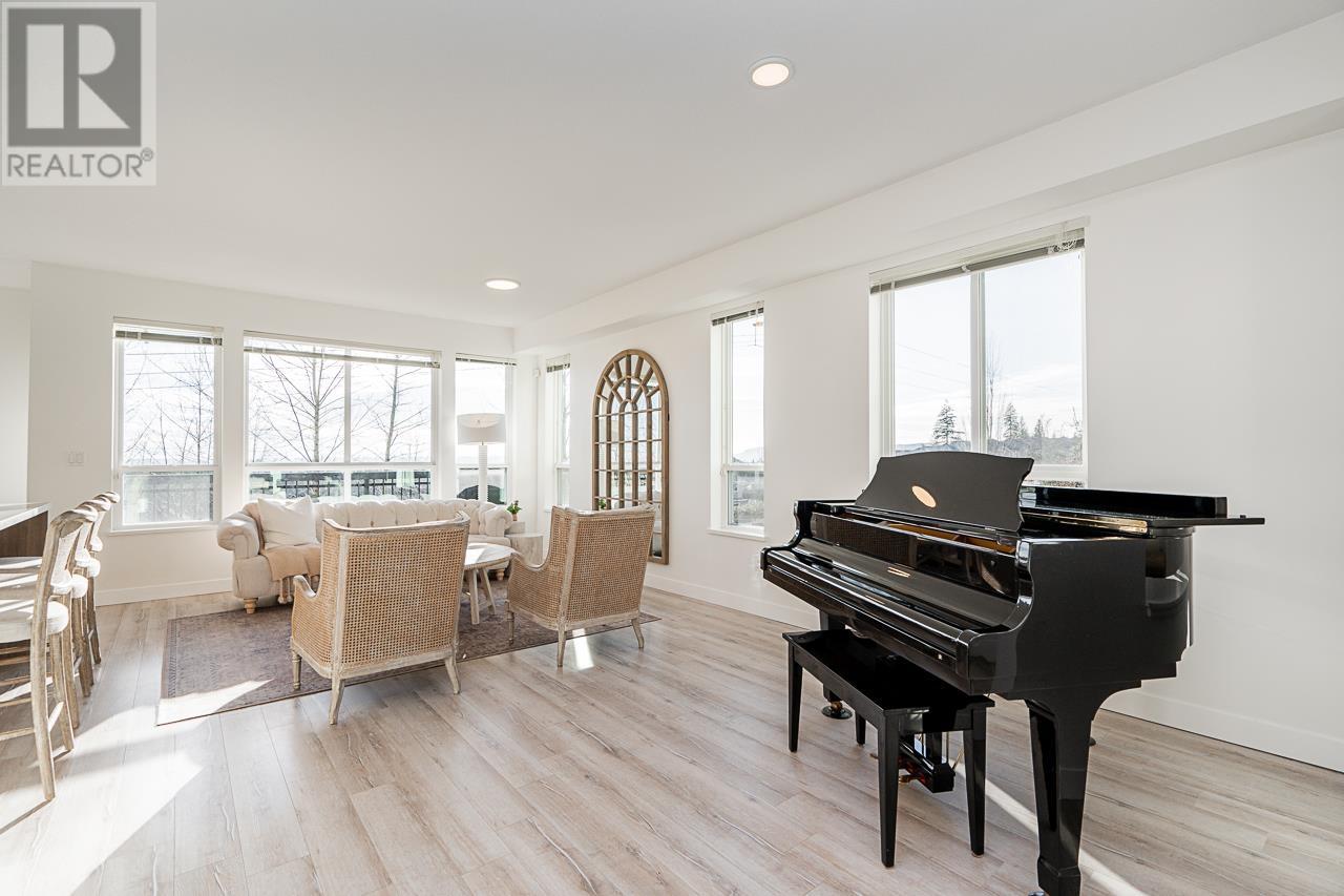 37 1295 Soball Street, Coquitlam, British Columbia V3E 0G9 - Photo 6 - R2957964