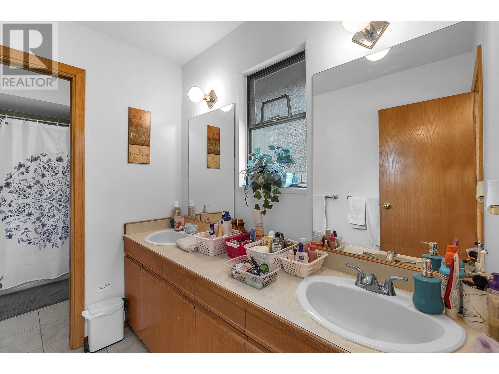 5628 Sumac Place, North Vancouver, British Columbia V7R 4T6 - Photo 35 - R2958185