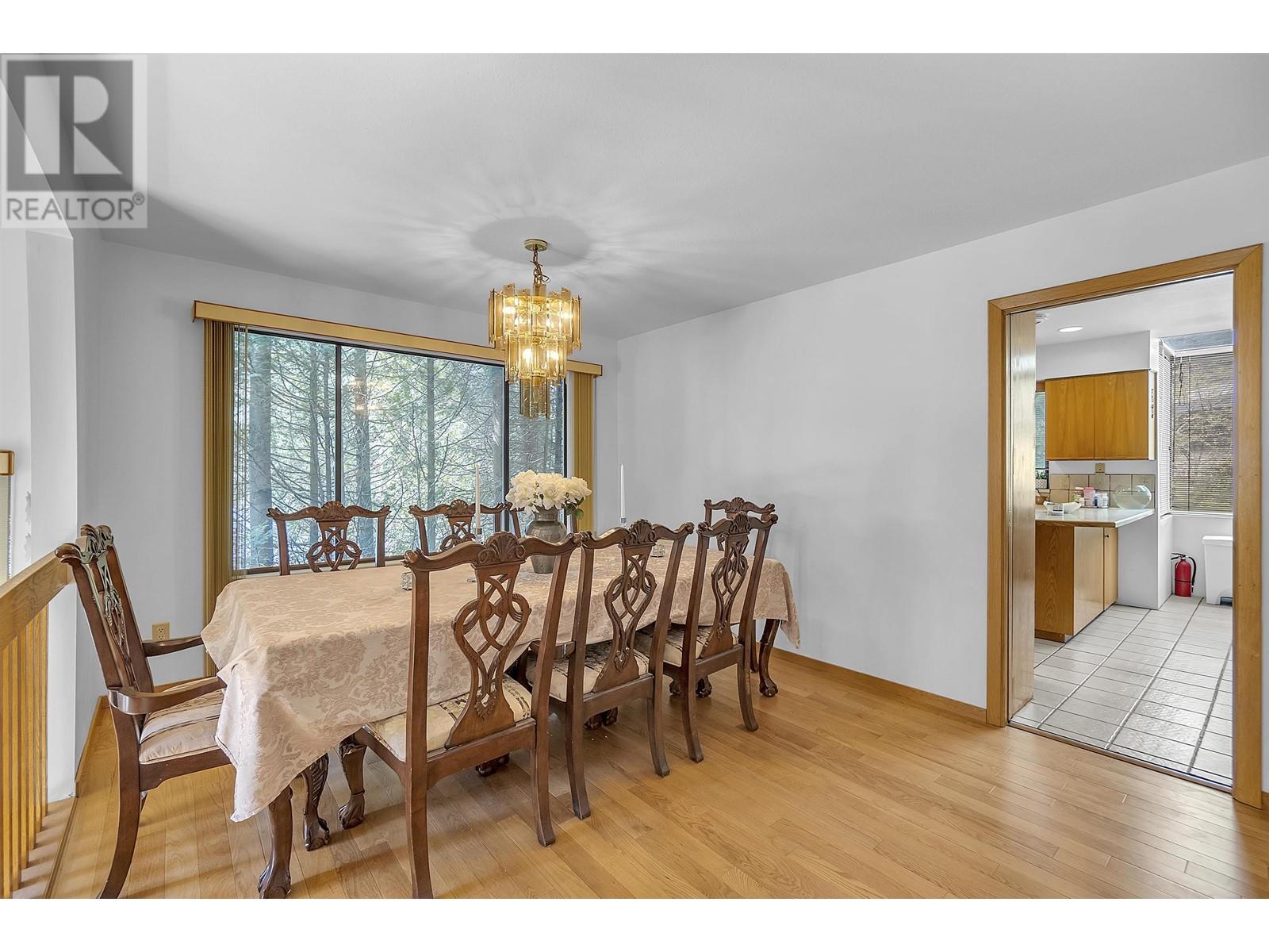 5628 Sumac Place, North Vancouver, British Columbia V7R 4T6 - Photo 14 - R2958185