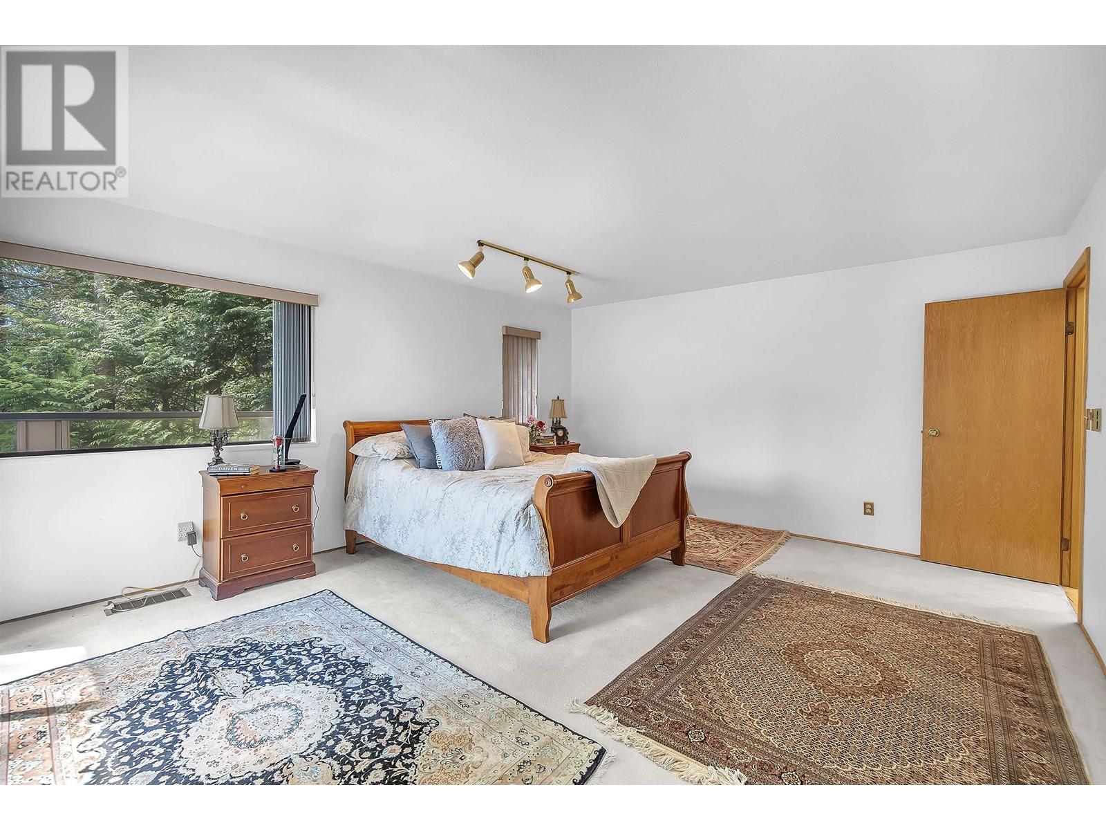 5628 Sumac Place, North Vancouver, British Columbia V7R 4T6 - Photo 29 - R2958185