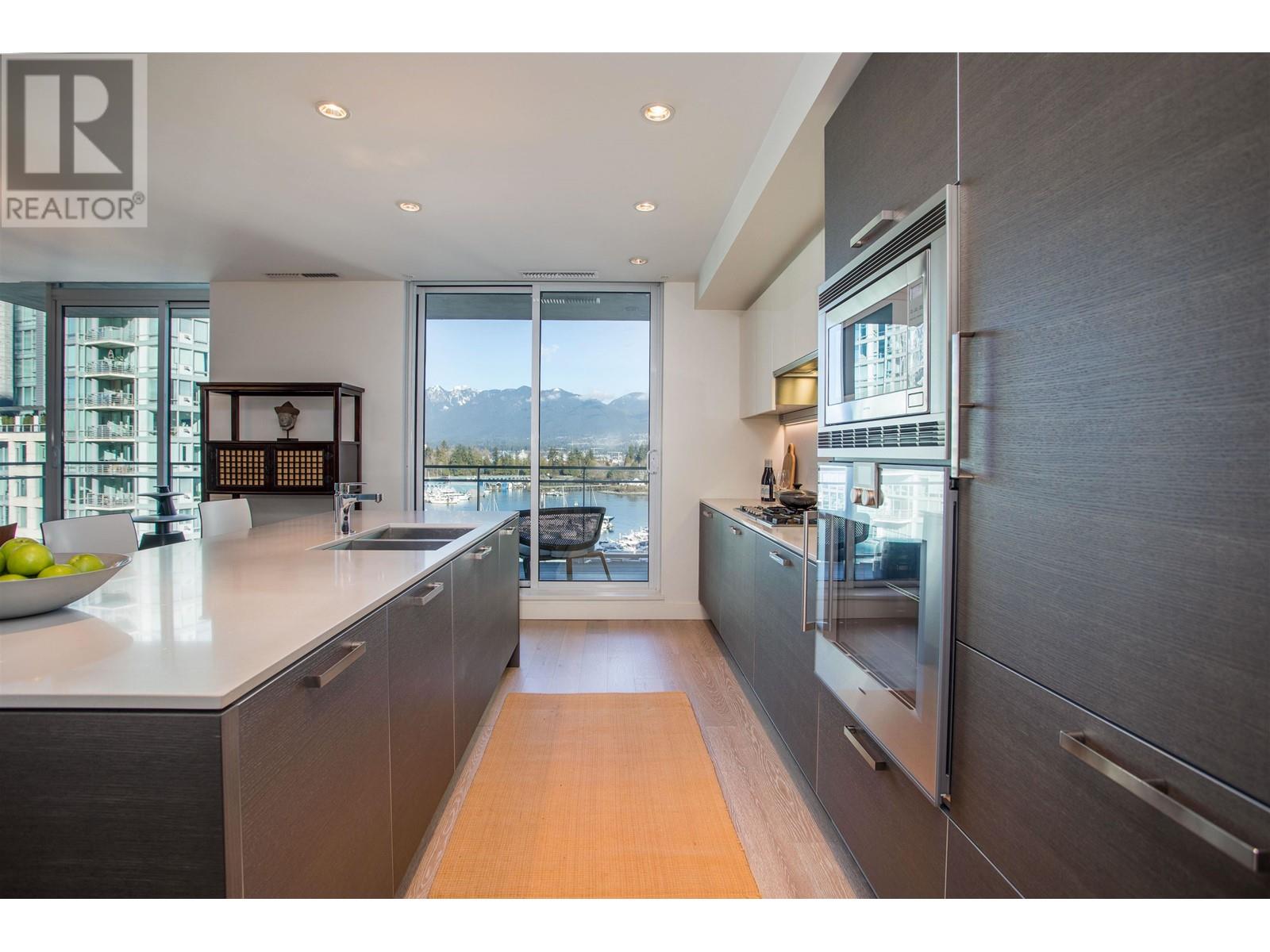 801 1409 W PENDER STREET