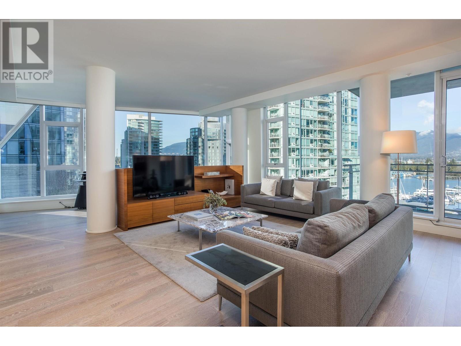 801 1409 W PENDER STREET