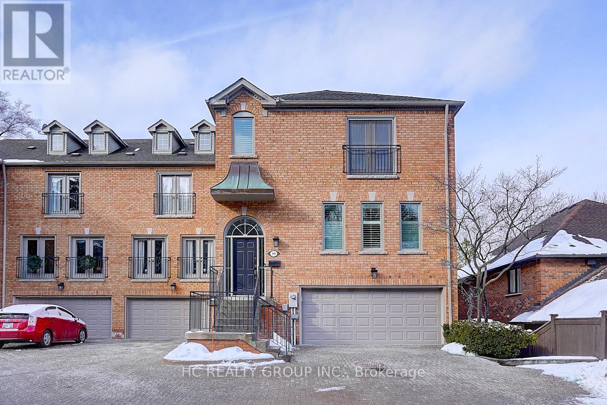 Property at 10 COLE MILLWAY image 1