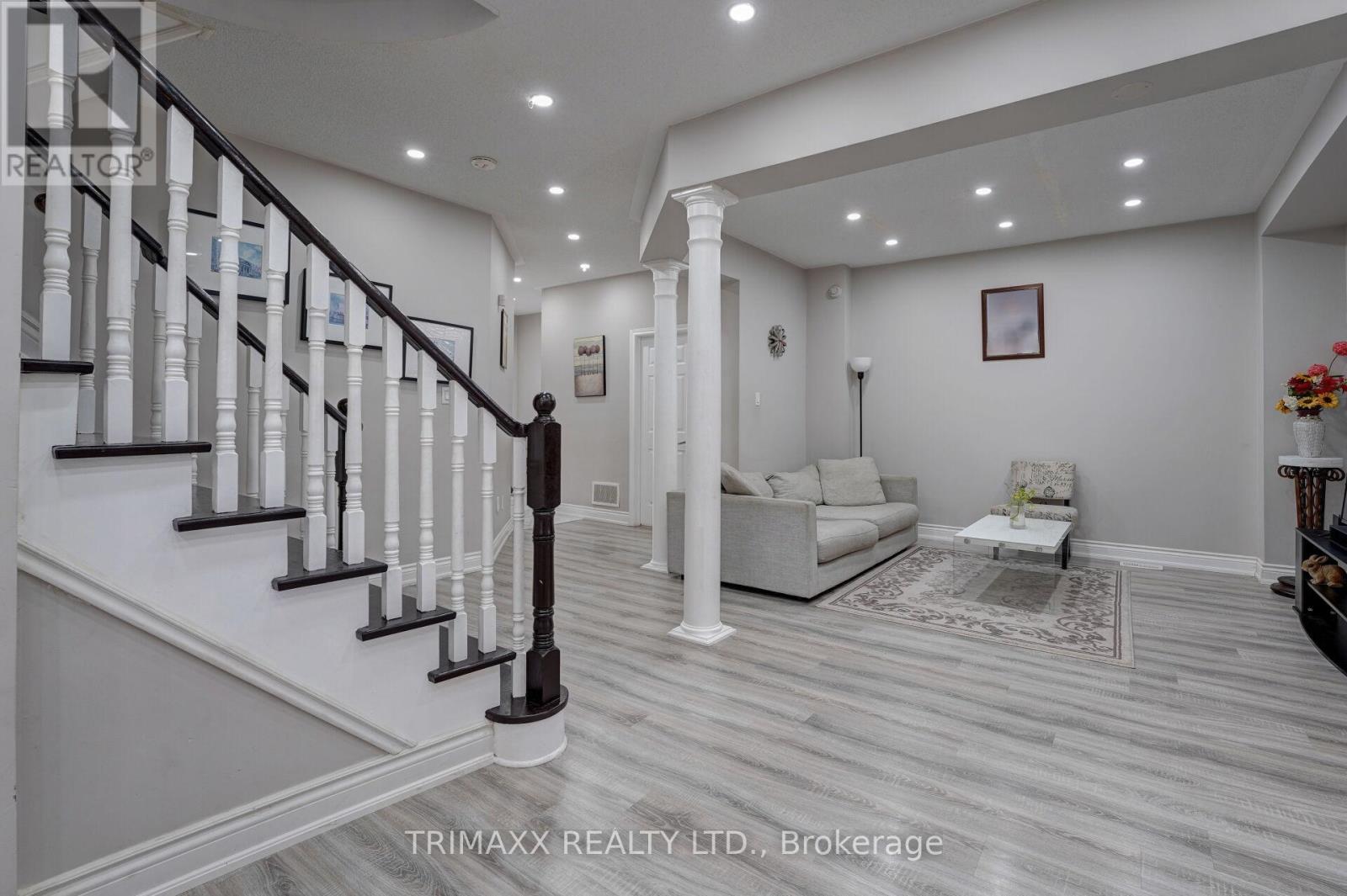 21 Sunnyvale Gate, Brampton, Ontario  L6S 6J3 - Photo 6 - W11932847