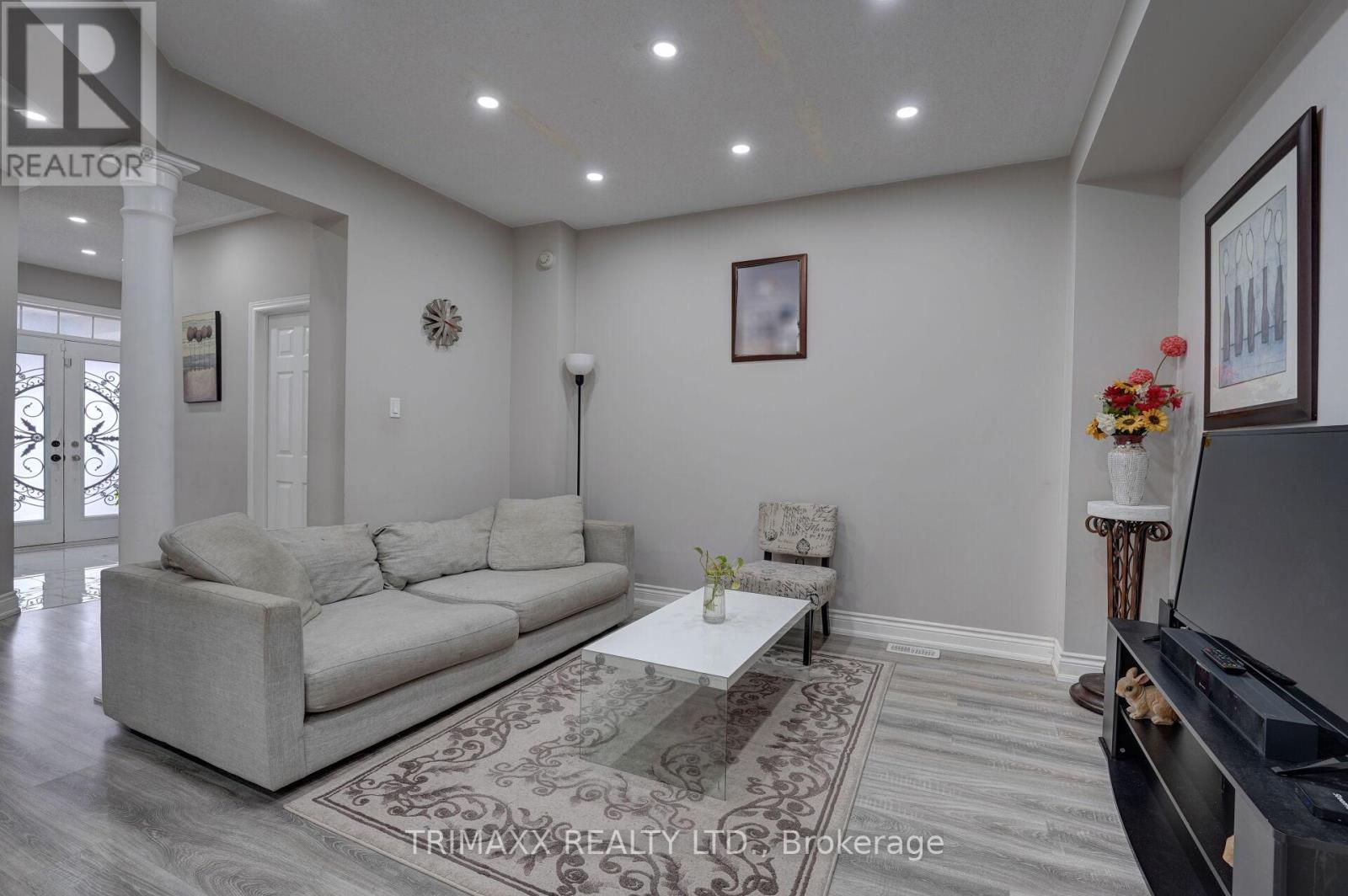 21 Sunnyvale Gate, Brampton, Ontario  L6S 6J3 - Photo 7 - W11932847