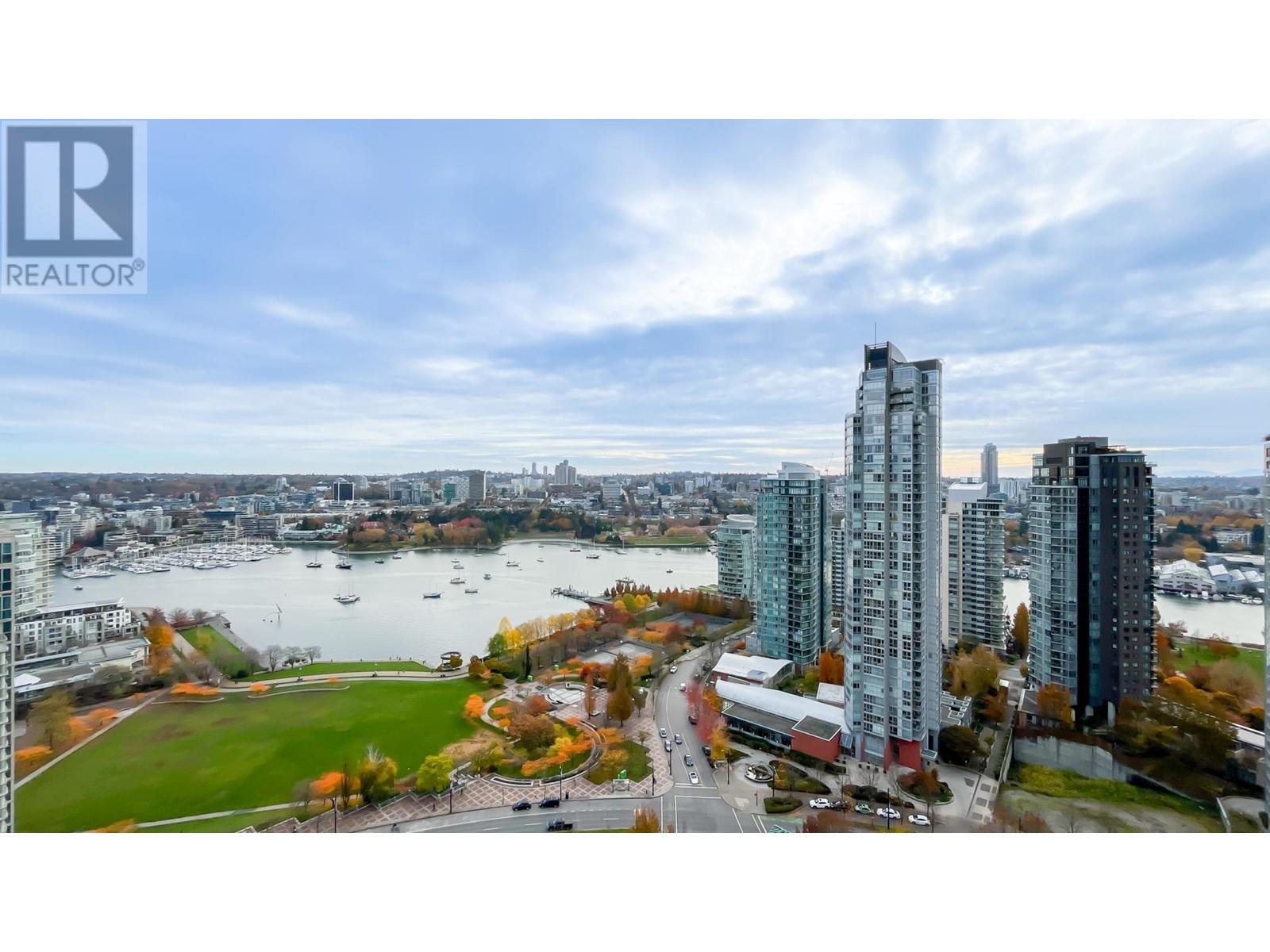 Listing Picture 3 of 32 : PH 2805 1323 HOMER STREET, Vancouver / 溫哥華 - 魯藝地產 Yvonne Lu Group - MLS Medallion Club Member