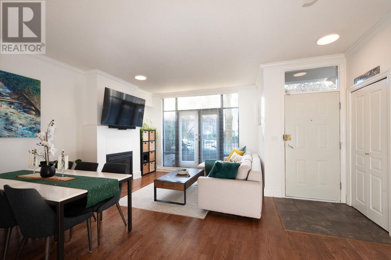 2271 W 12th Avenue, Vancouver, British Columbia  V6K 4T5 - Photo 3 - R2958175