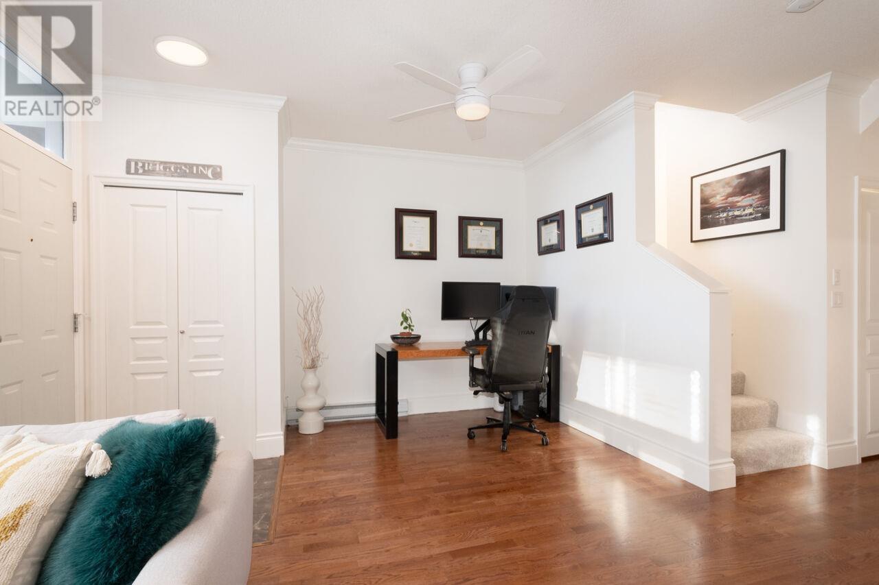 2271 W 12th Avenue, Vancouver, British Columbia  V6K 4T5 - Photo 8 - R2958175