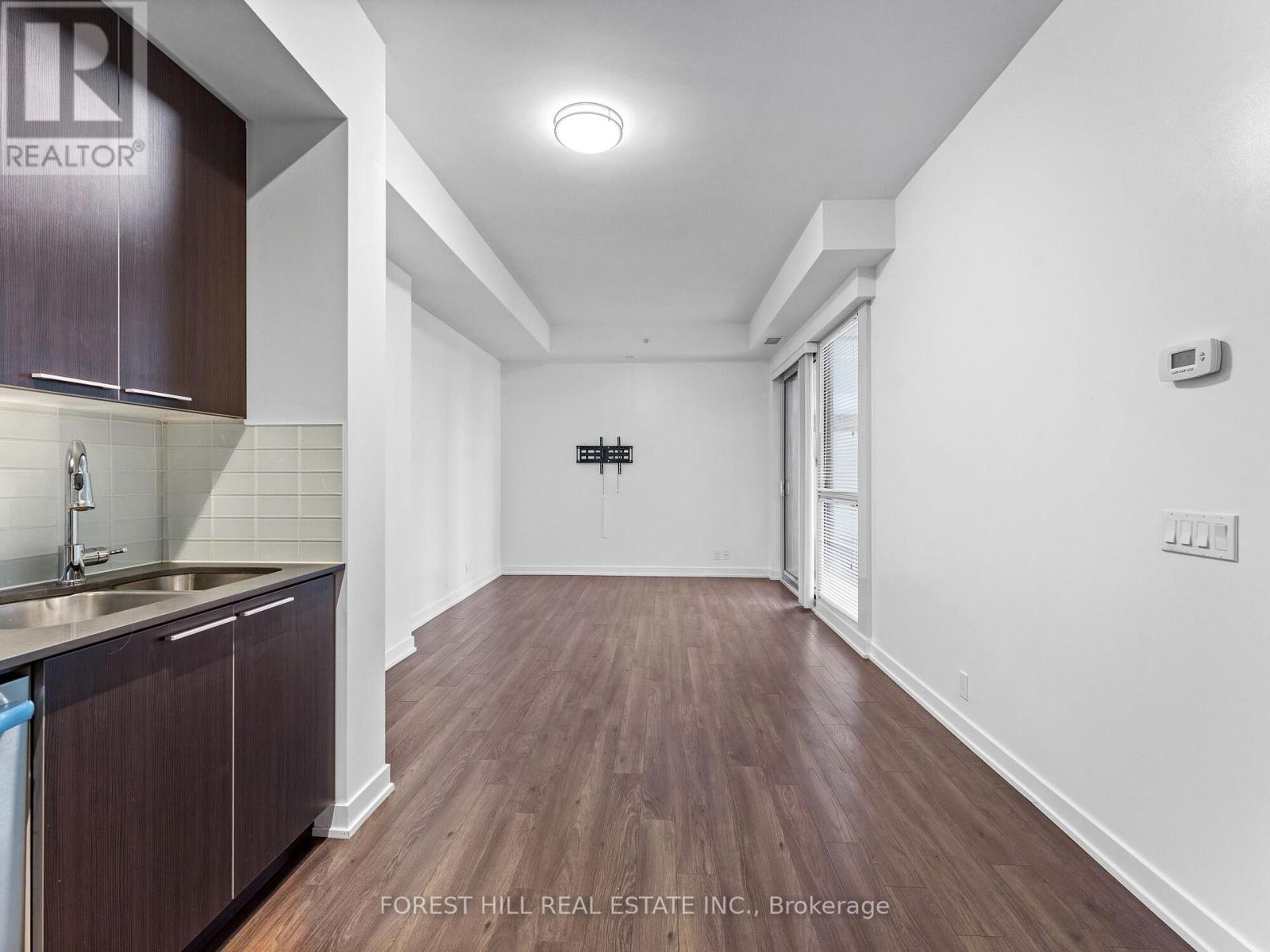 621 - 10 Park Lawn Road, Toronto, Ontario  M8V 0H9 - Photo 6 - W10426961