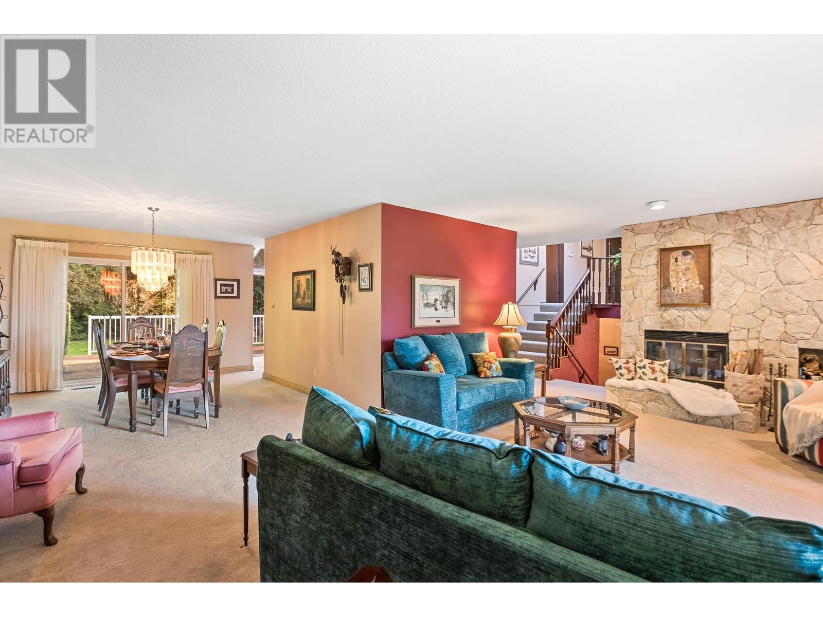 13060 238 Street, Maple Ridge, British Columbia  V4R 2S4 - Photo 10 - R2958152