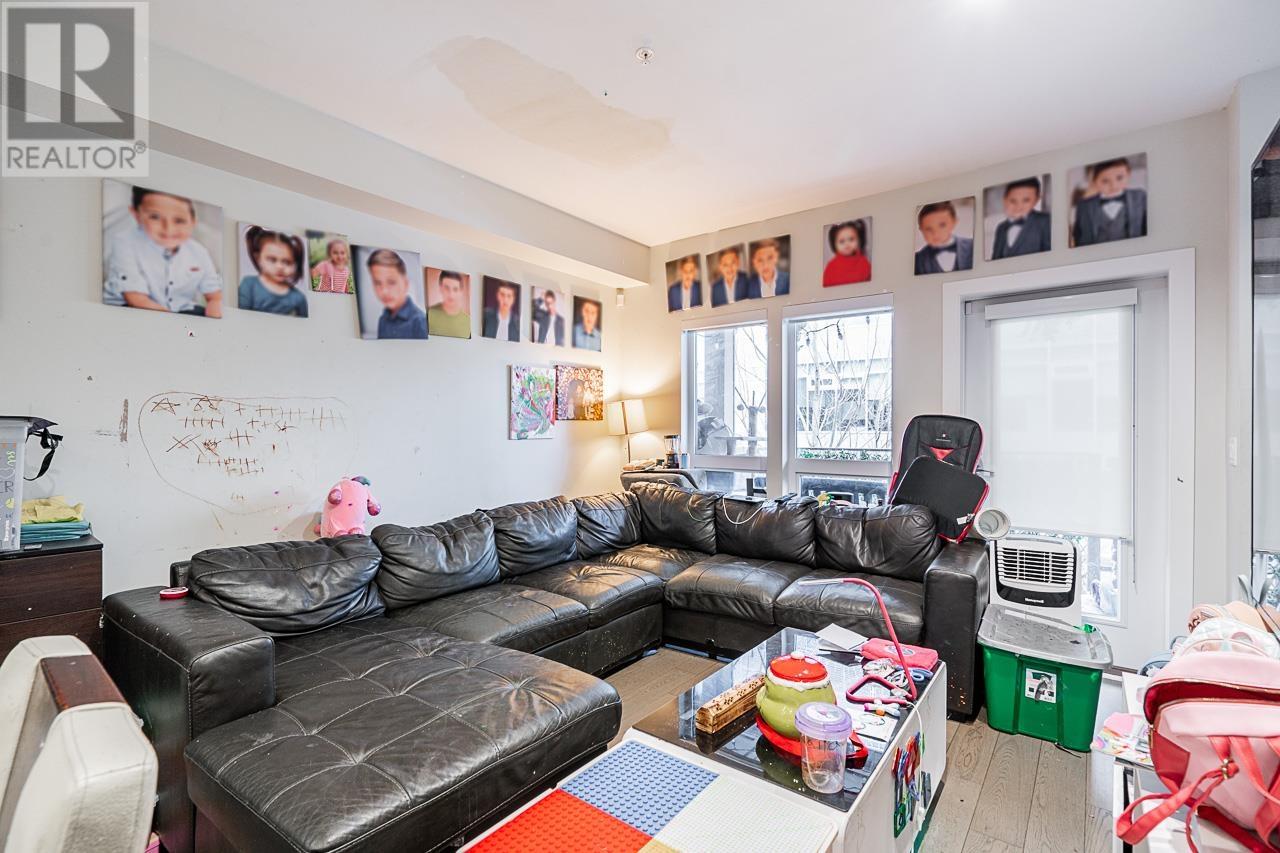 311 1768 55a Street, Delta, British Columbia  V4M 0A9 - Photo 2 - R2951348