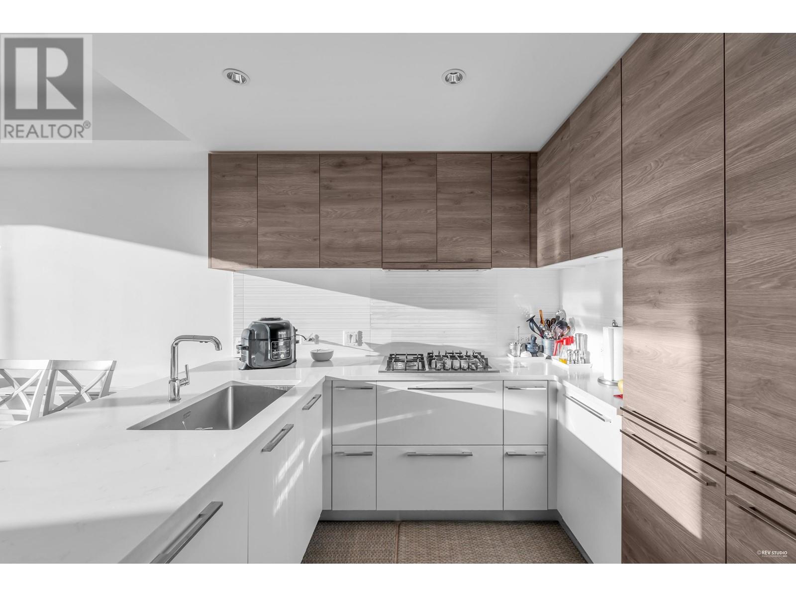 2309 7358 Edmonds Street, Burnaby, British Columbia  V3N 0H1 - Photo 2 - R2958068