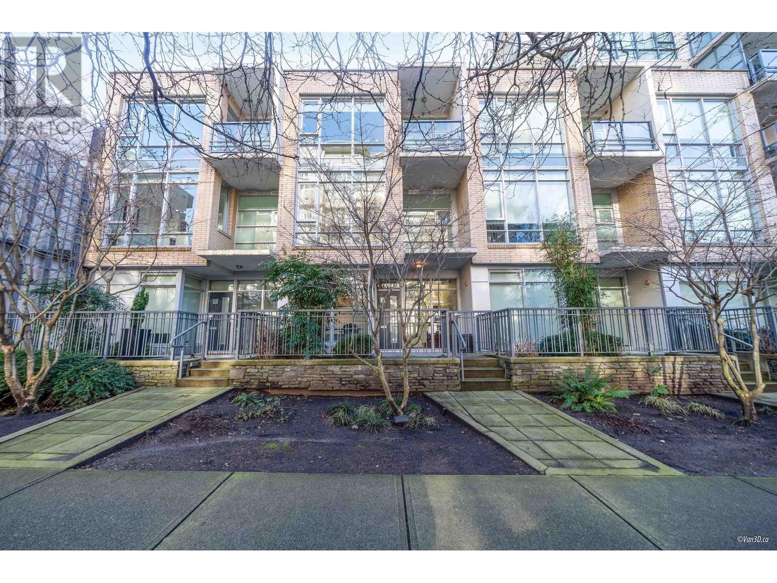 1676 W 8th Avenue, Vancouver, British Columbia  V6J 1V4 - Photo 35 - R2958161