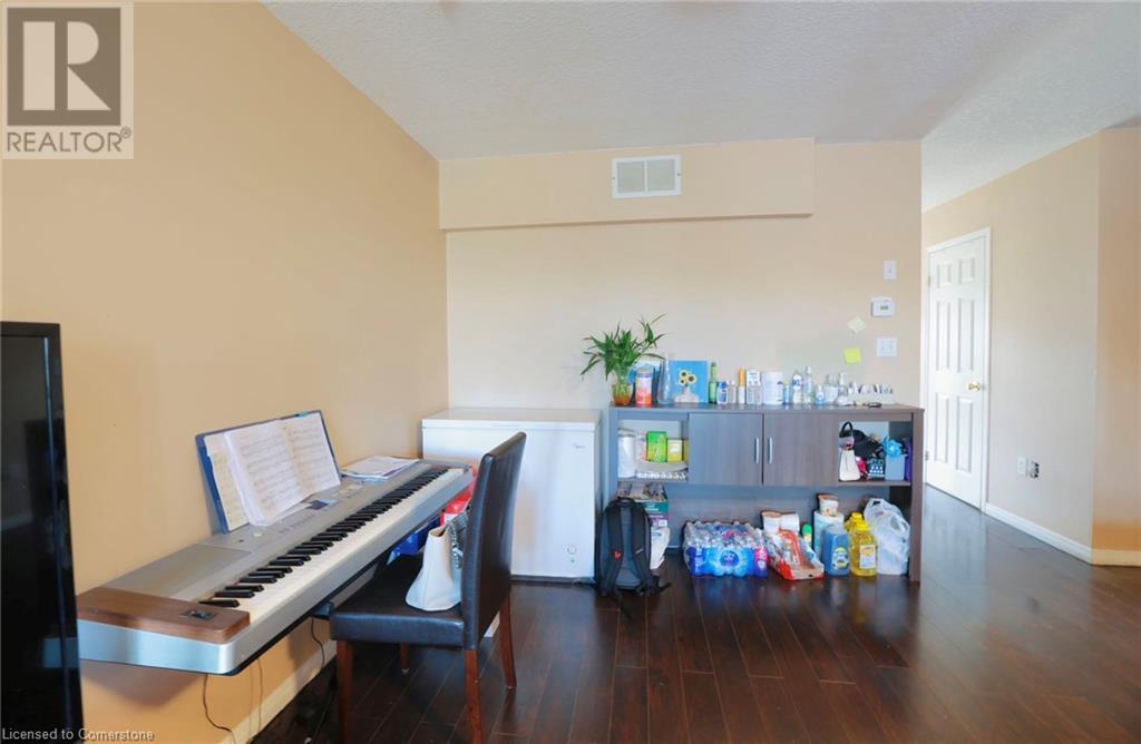 619 Wild Ginger Avenue, Waterloo, Ontario  N2V 2X1 - Photo 10 - 40691995