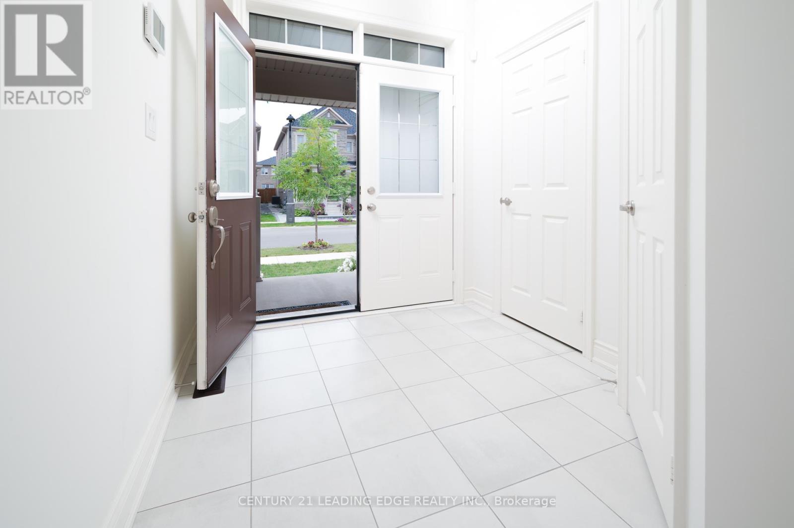 Property at 4090 CHANNING CRESCENT image 4