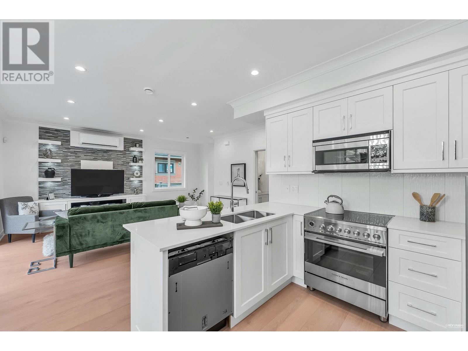 Listing Picture 8 of 29 : 110 8233 WILLIAMS ROAD, Richmond / 烈治文 - 魯藝地產 Yvonne Lu Group - MLS Medallion Club Member