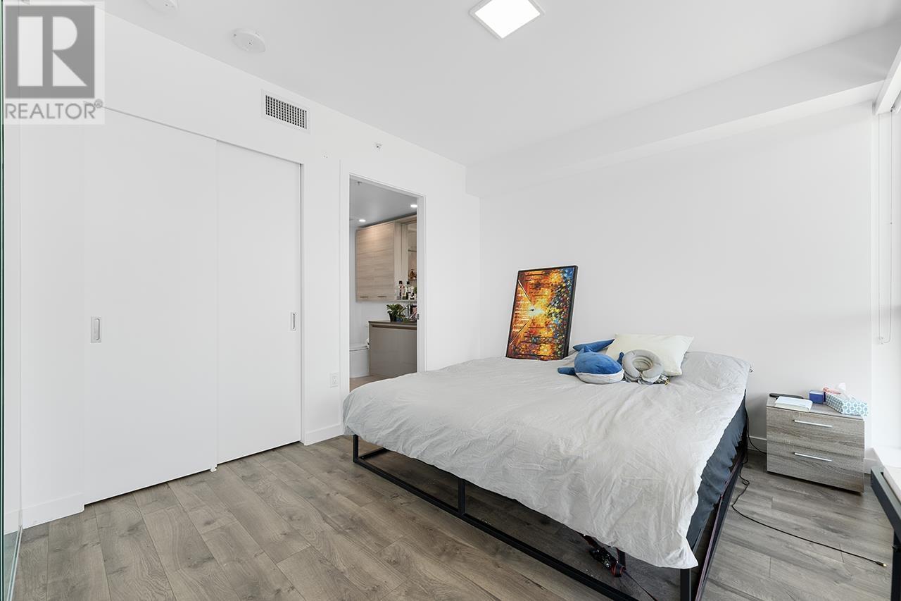 Listing Picture 14 of 23 : 705 4488 JUNEAU STREET, Burnaby / 本拿比 - 魯藝地產 Yvonne Lu Group - MLS Medallion Club Member