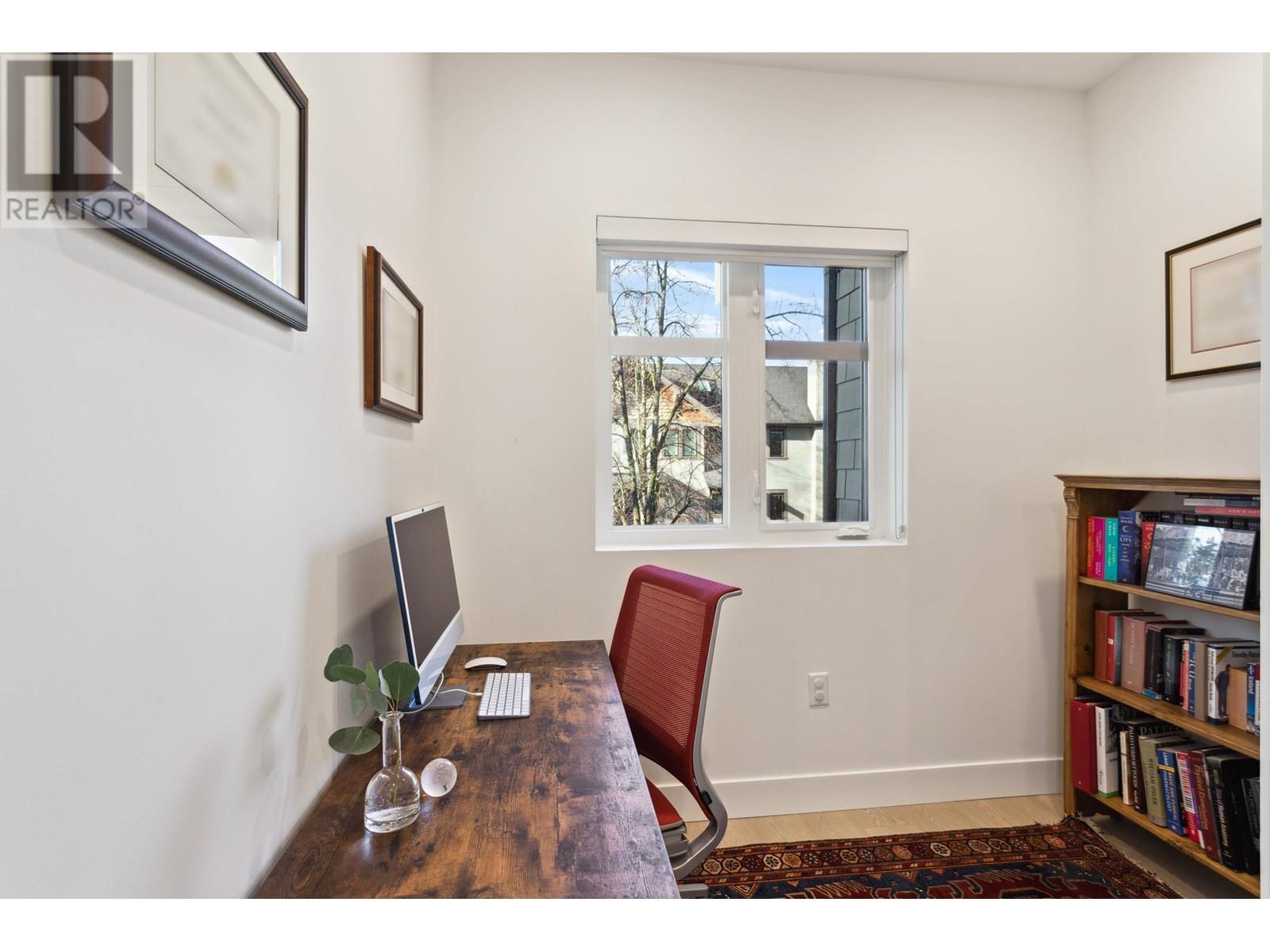 Listing Picture 11 of 26 : 3188 INVERNESS STREET, Vancouver / 溫哥華 - 魯藝地產 Yvonne Lu Group - MLS Medallion Club Member