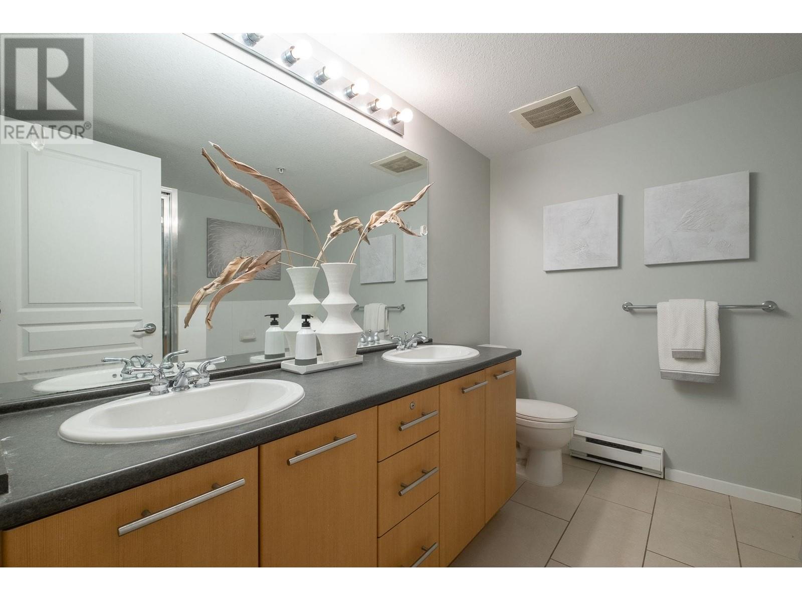 214 9339 University Crescent, Burnaby, British Columbia V5A 4Y1 - Photo 19 - R2958235