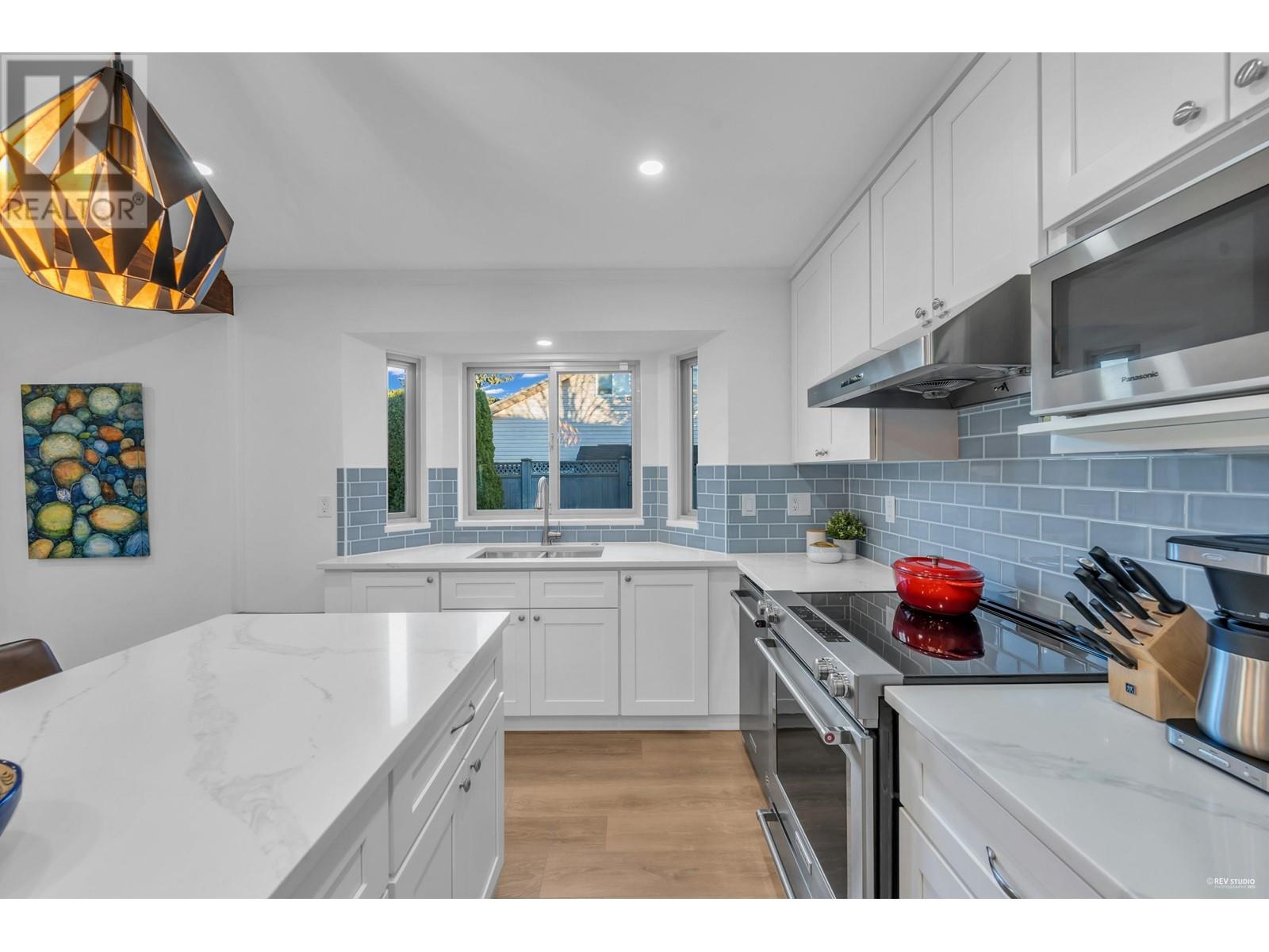 9322 Romaniuk Drive, Richmond, British Columbia  V7E 5G7 - Photo 14 - R2958195