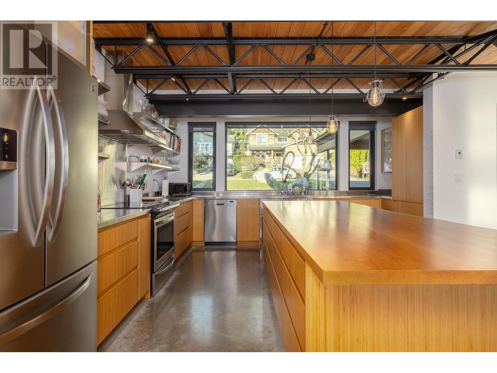 1449 Chamberlain Drive, North Vancouver, British Columbia  V7K 1P8 - Photo 15 - R2958198