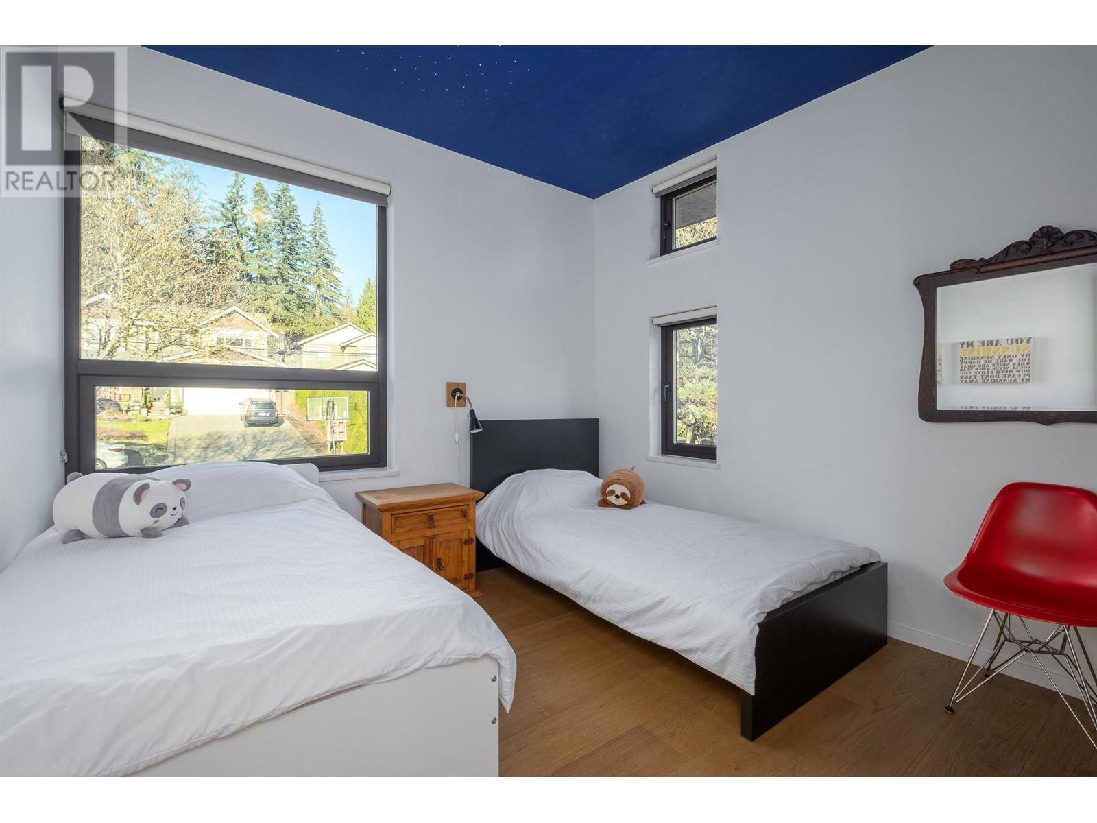 1449 Chamberlain Drive, North Vancouver, British Columbia  V7K 1P8 - Photo 28 - R2958198