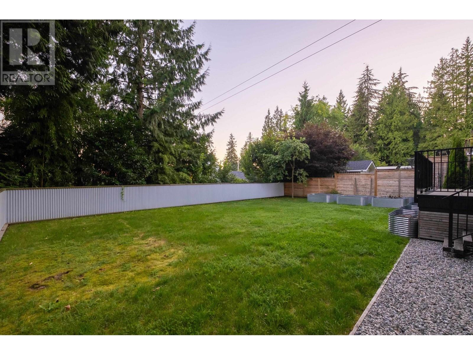 1449 Chamberlain Drive, North Vancouver, British Columbia  V7K 1P8 - Photo 34 - R2958198