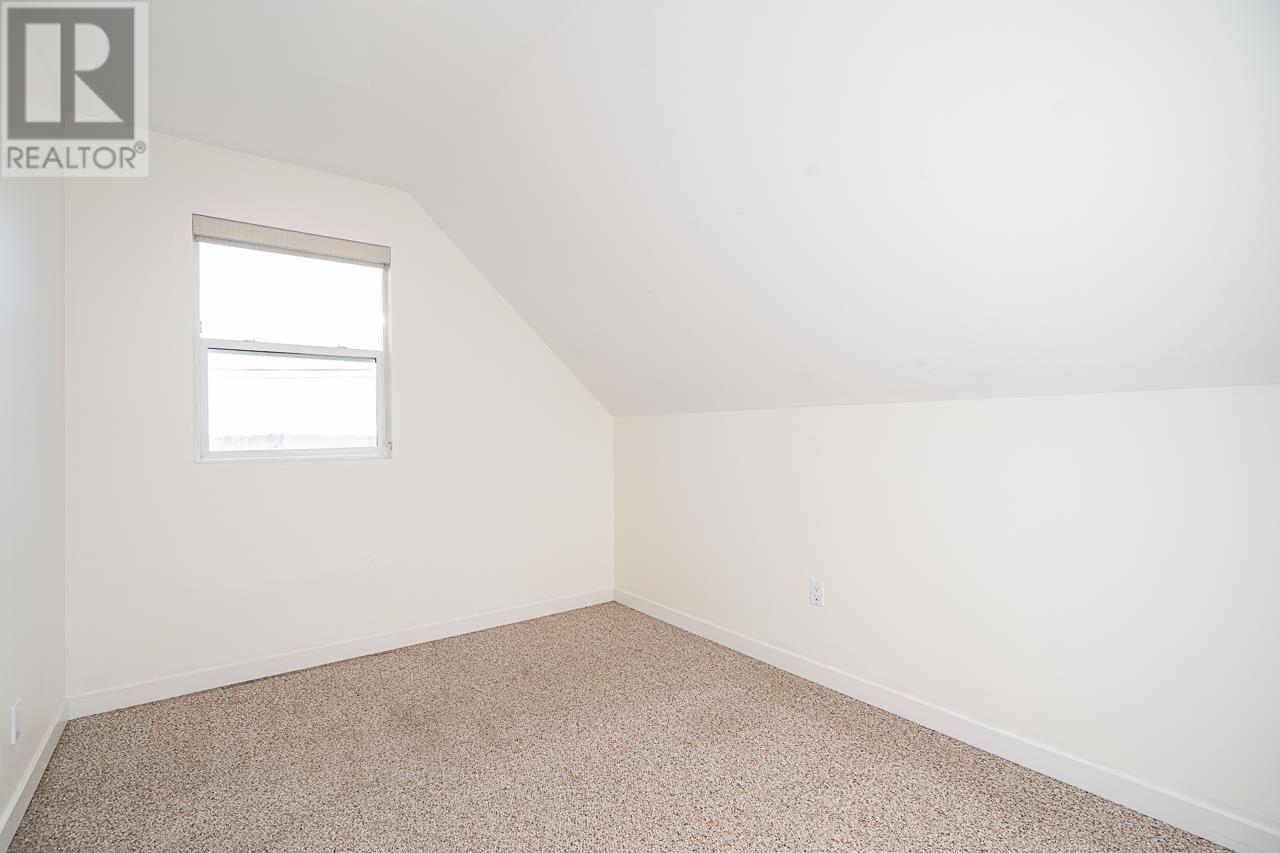 233 Eleventh Street, New Westminster, British Columbia  V3M 4C8 - Photo 28 - R2958229