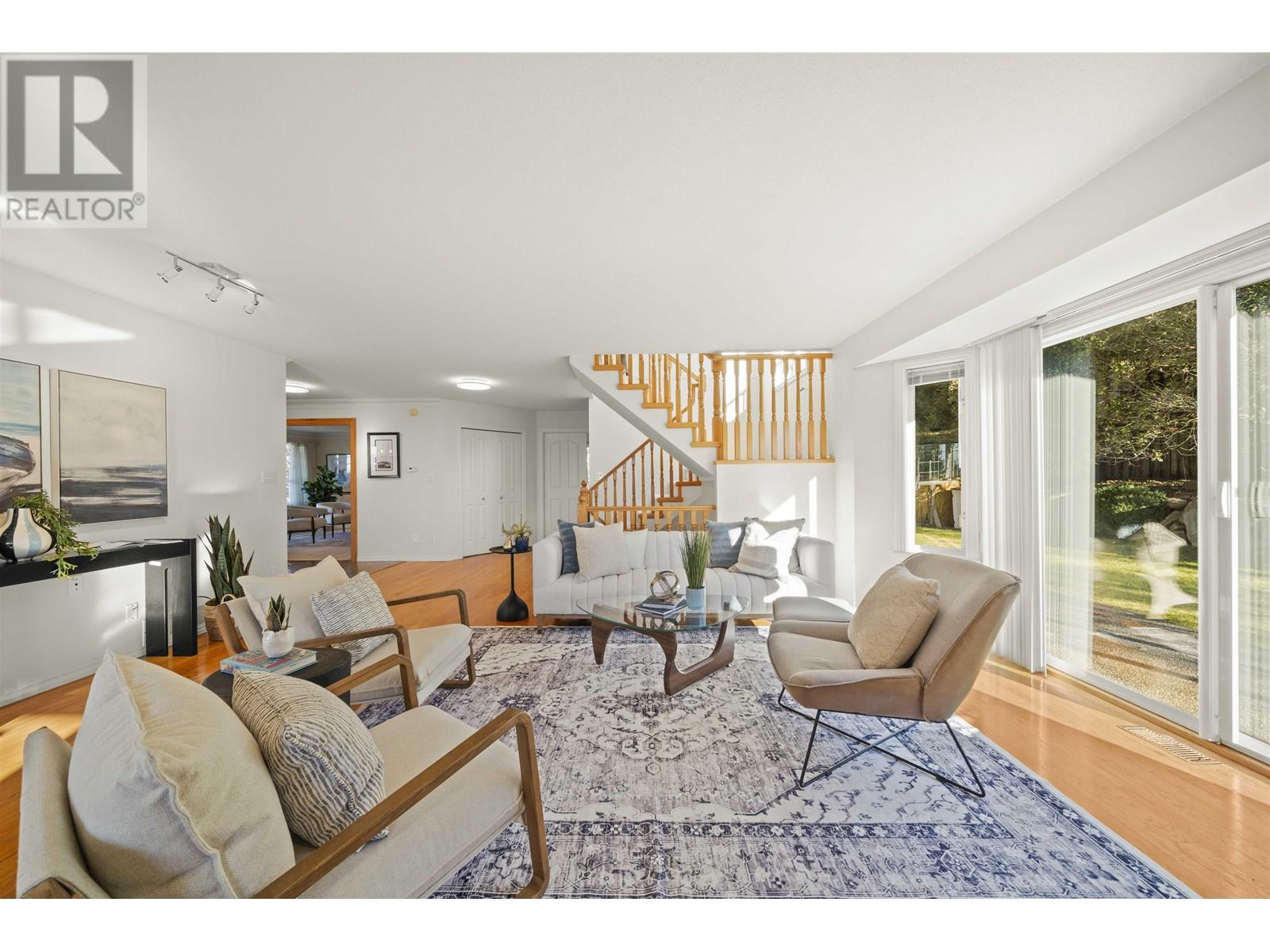4138 St. Georges Avenue, North Vancouver, British Columbia V7N 1W8 - Photo 6 - R2958237