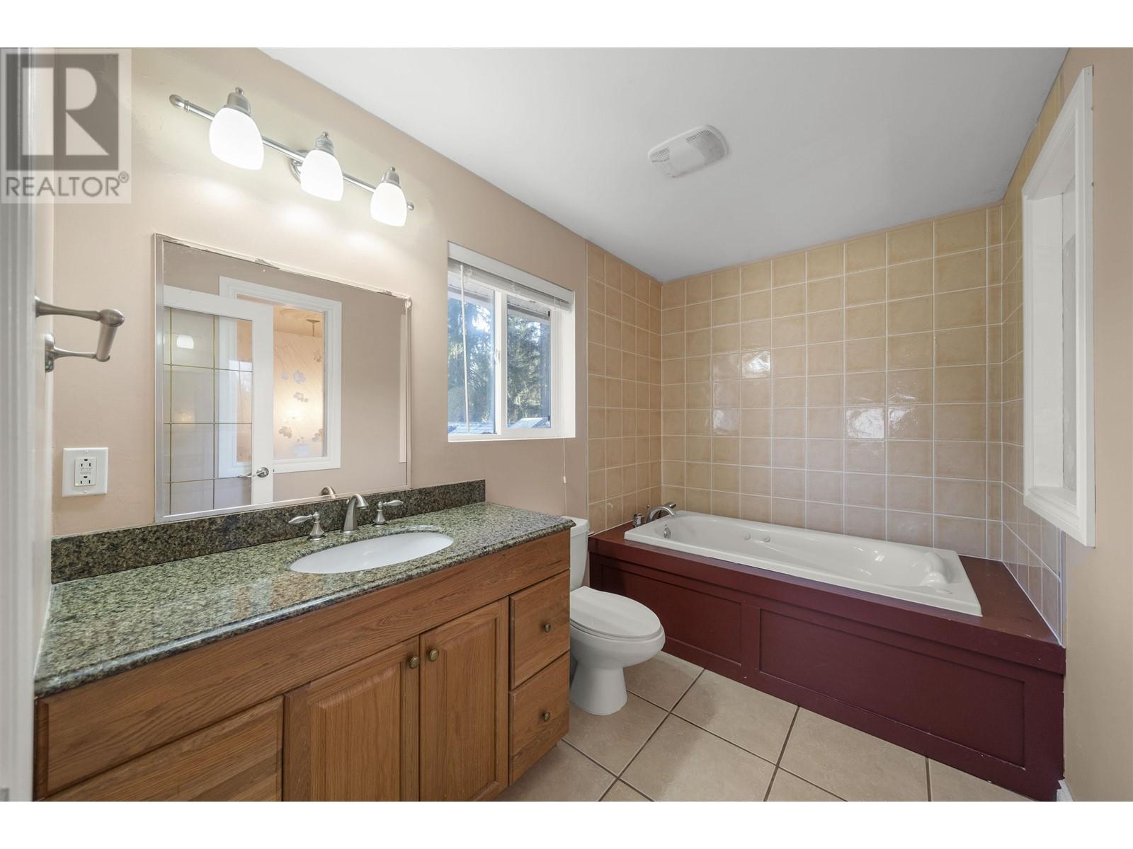 23055 132 Avenue, Maple Ridge, British Columbia  V4R 0A8 - Photo 23 - R2958299